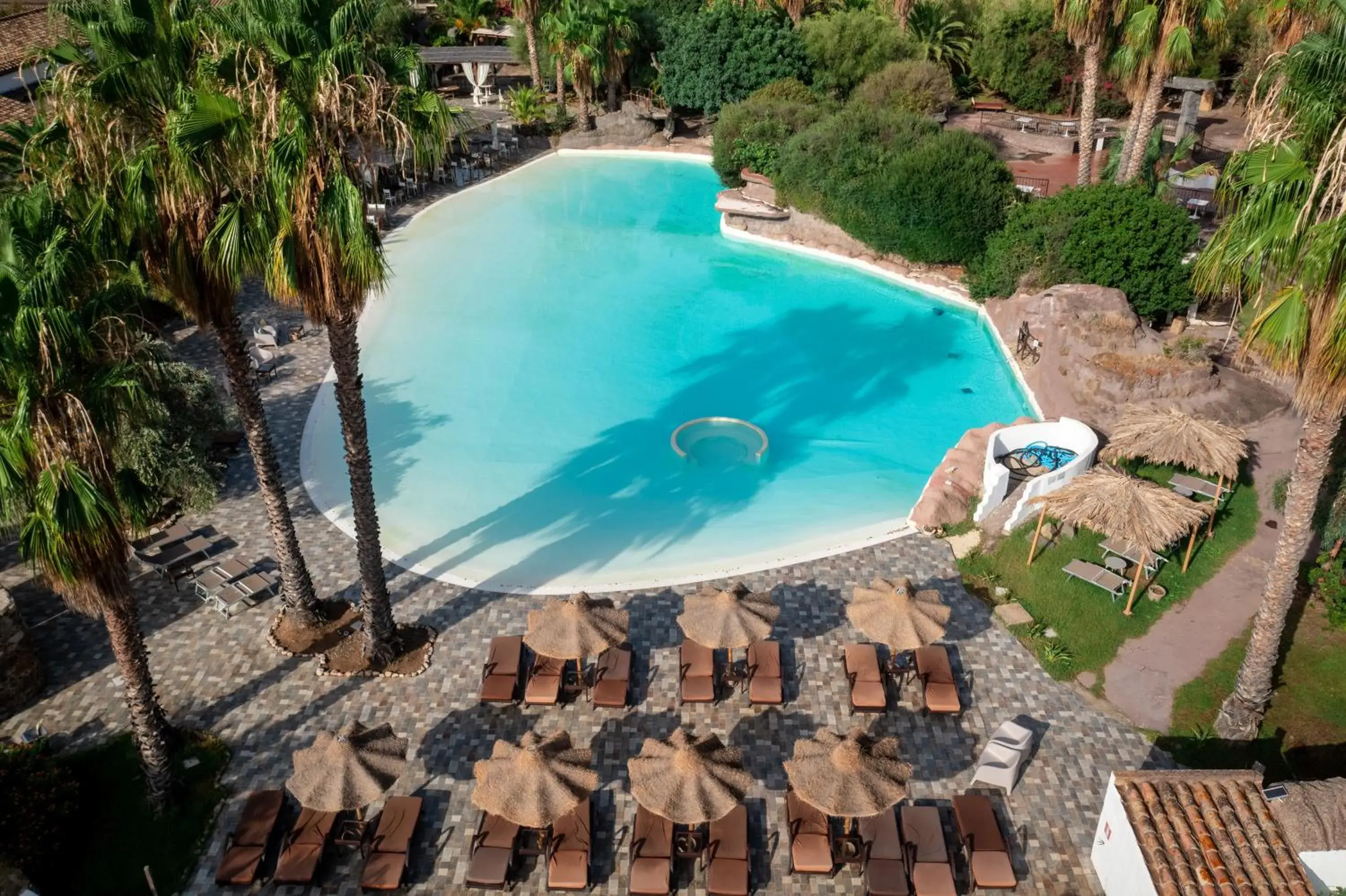 Swimming pool in Il Monastero Swimming pool in Il Monastero