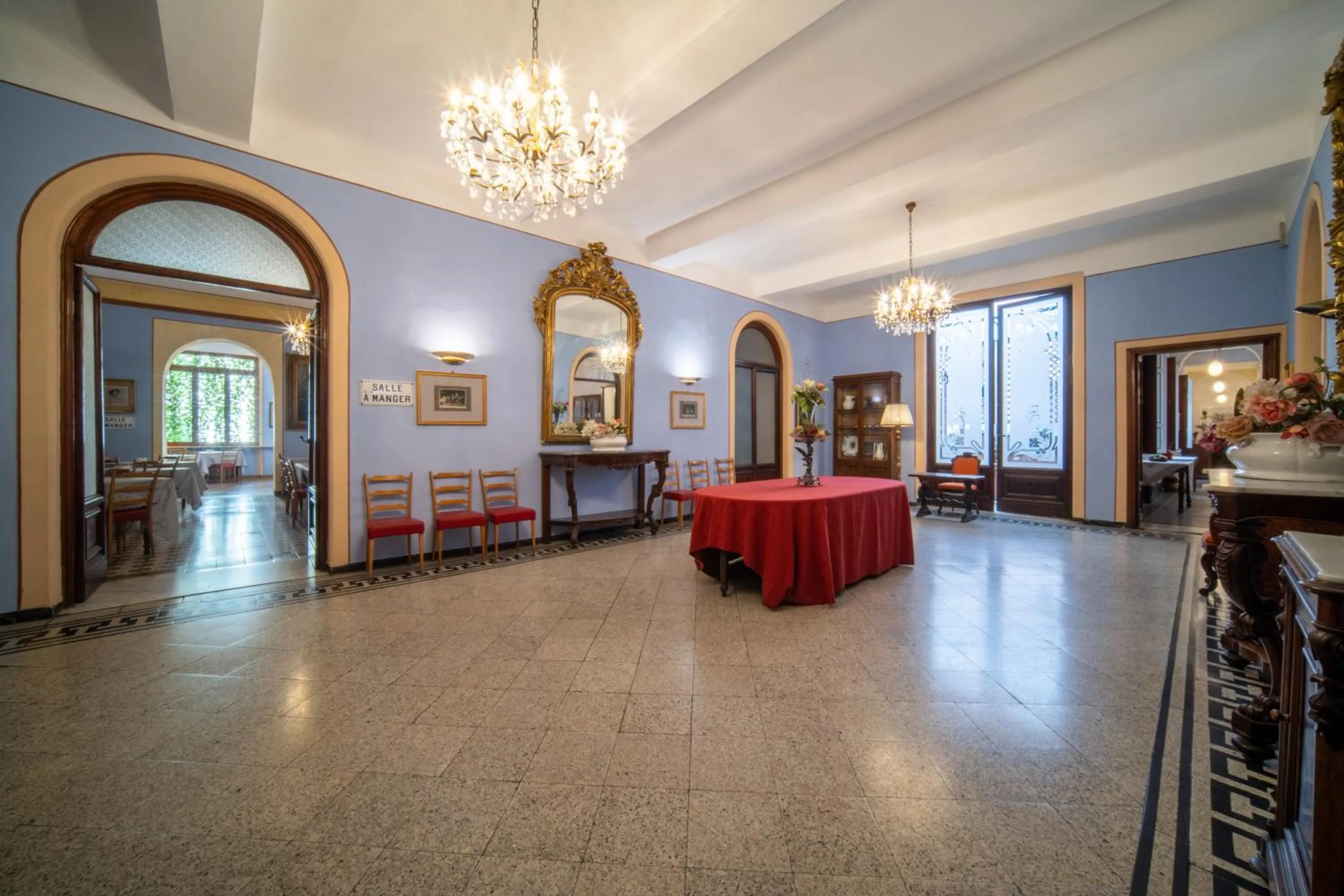 Meeting/conference room in Royal Victoria Hotel