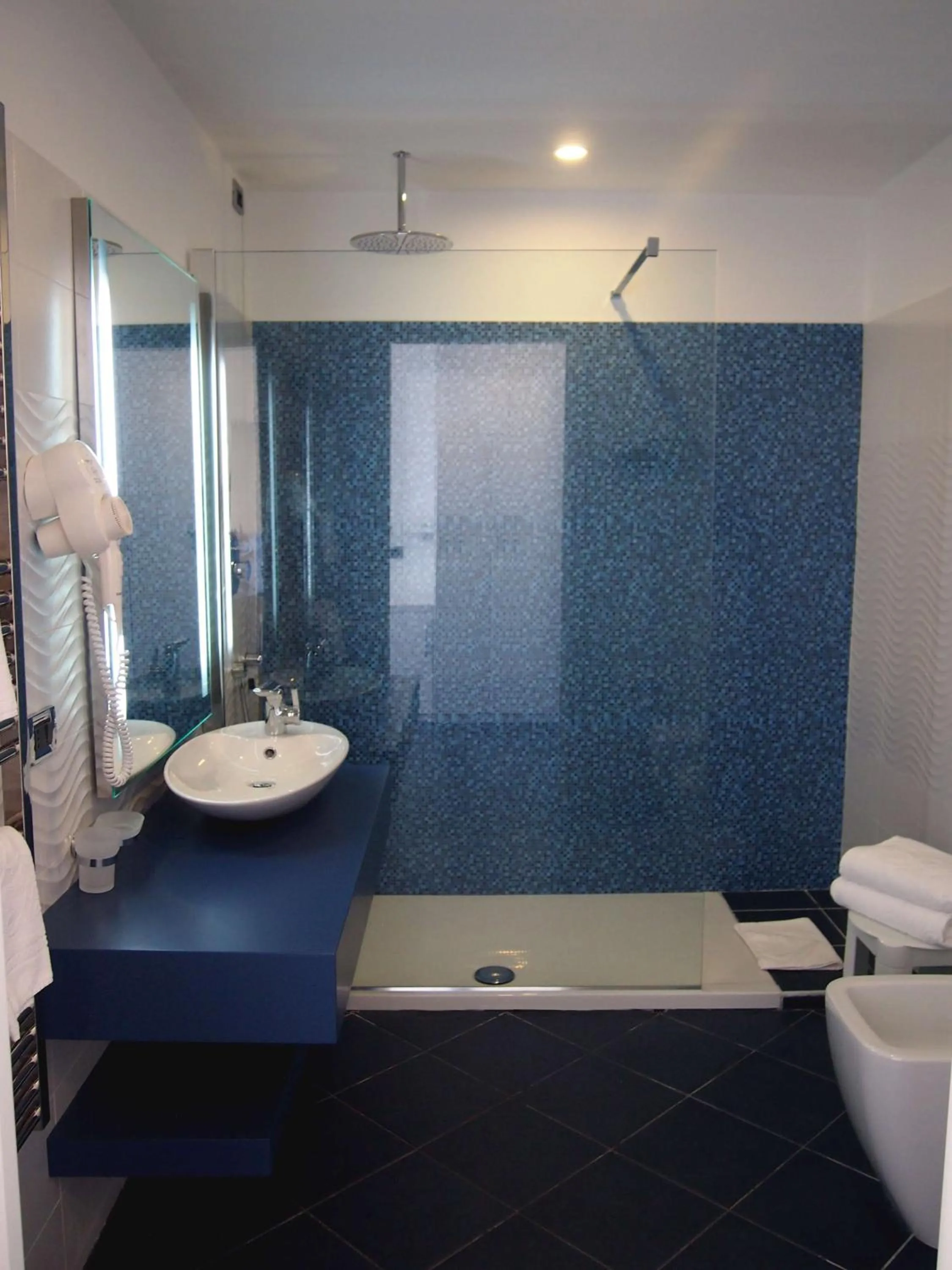 Bathroom in Best Western Hotel Acqua Novella