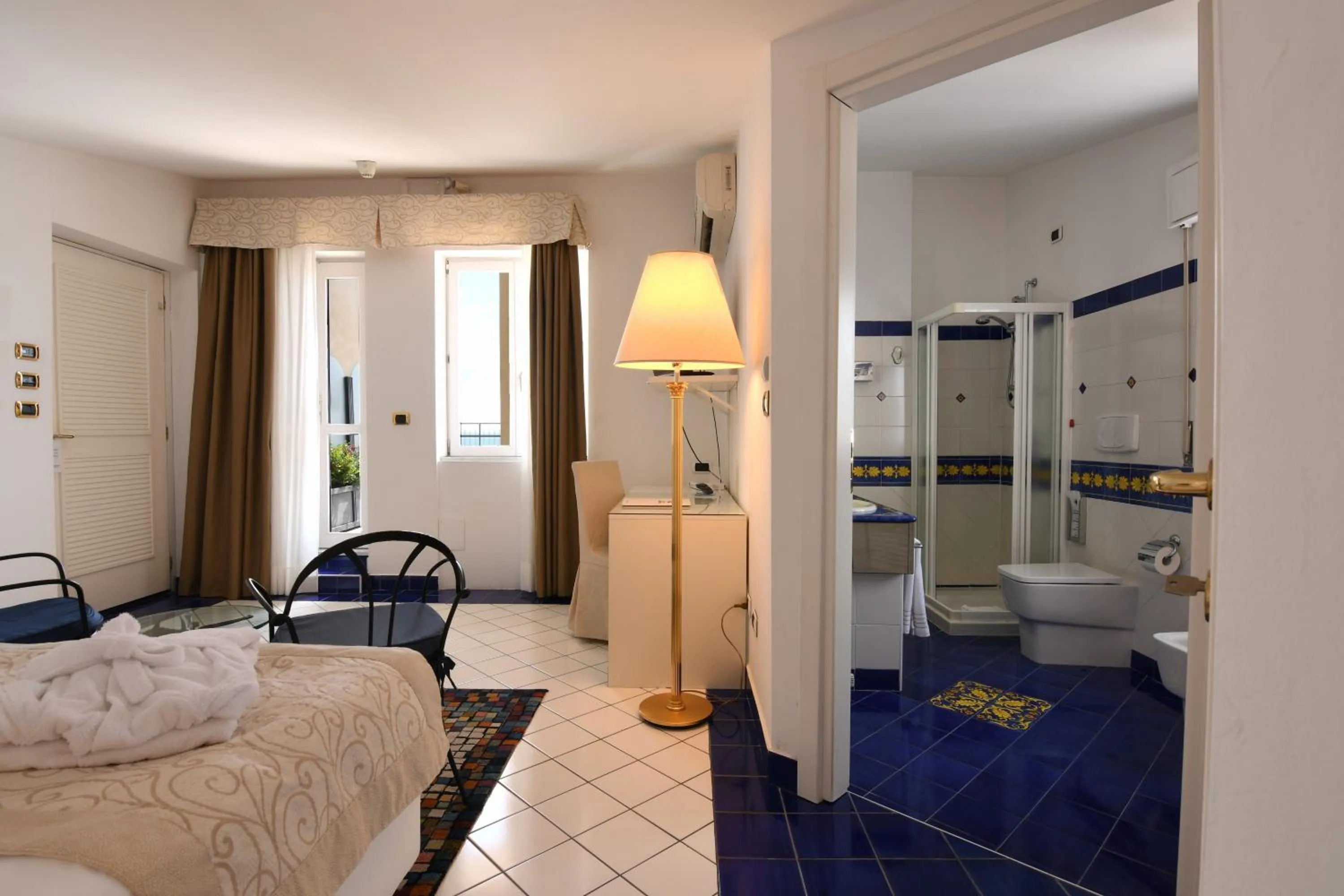 Bathroom, Bed in Best Western Hotel Acqua Novella