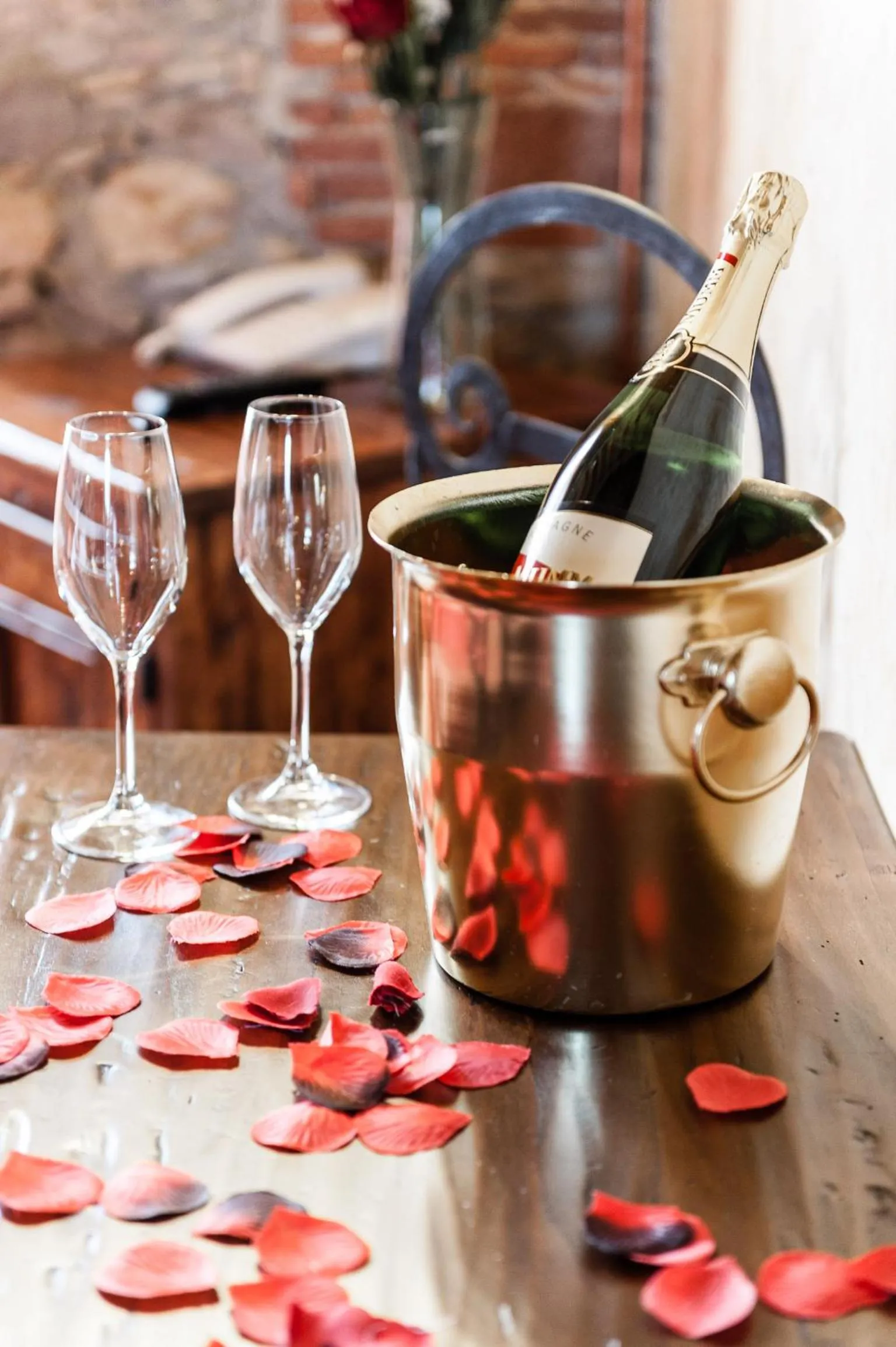 Decorative detail in Corte Dei Folletti