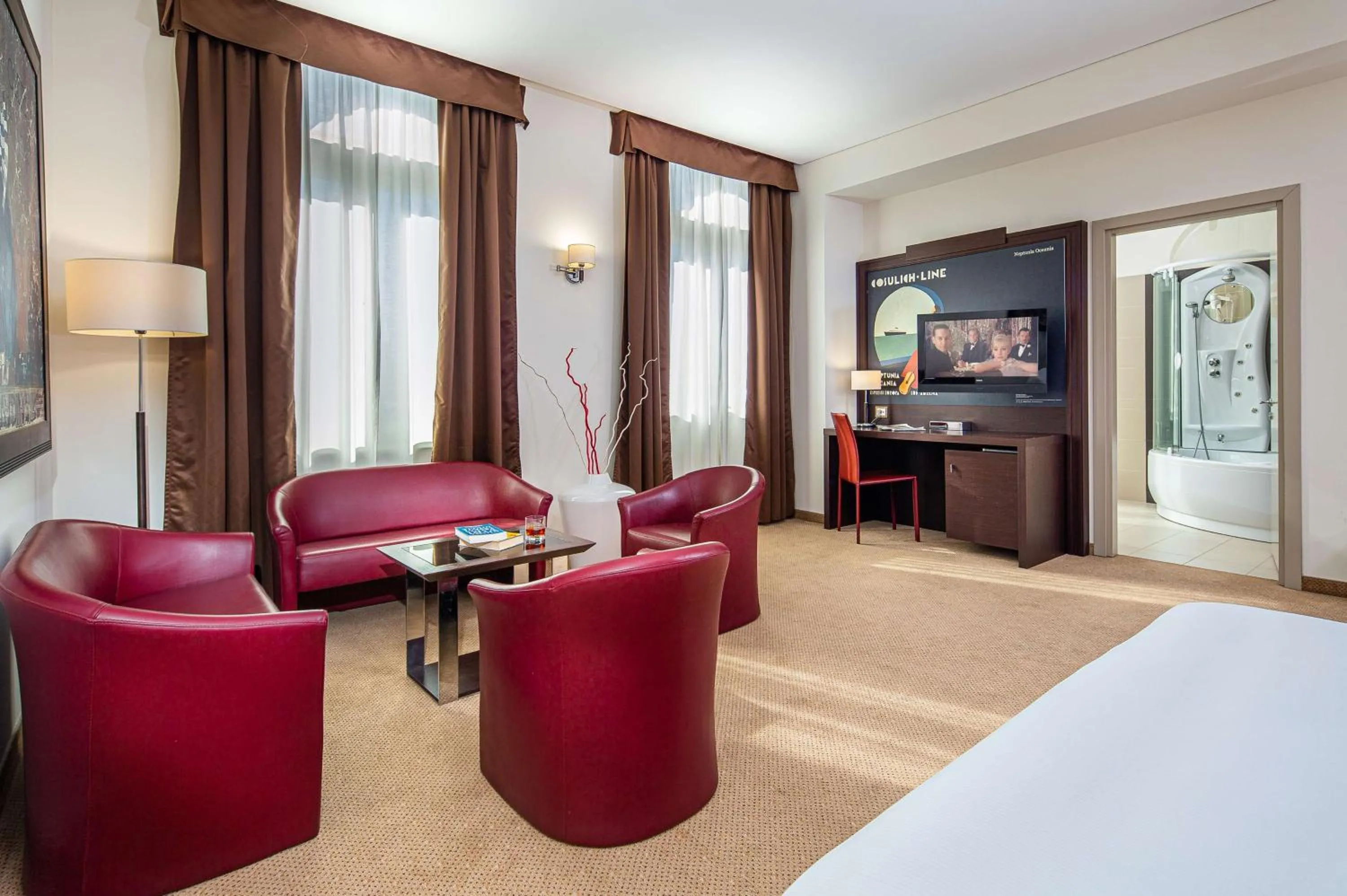 Bedroom, Bed in Europalace Hotel, BW Signature Collection