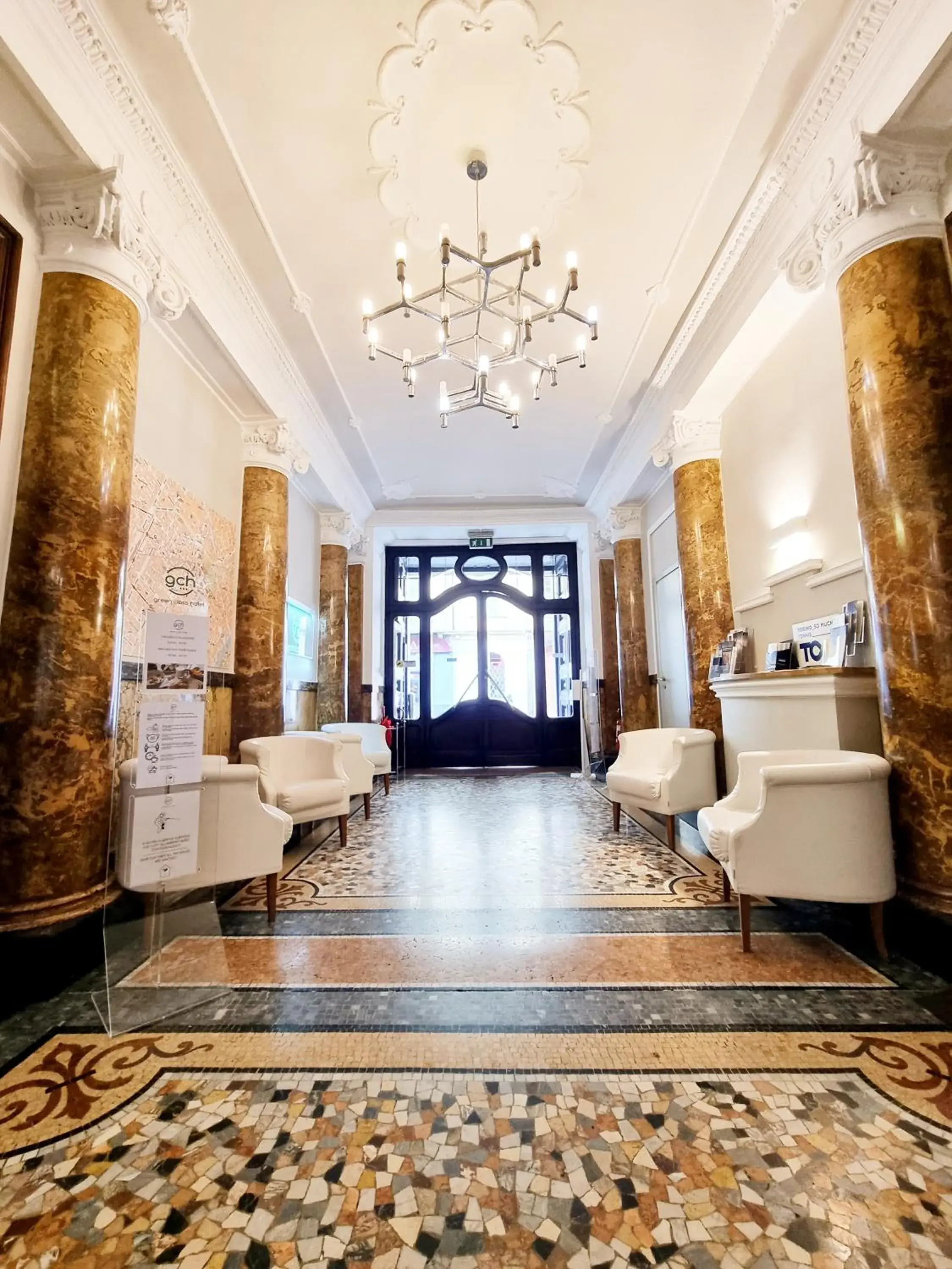 Lobby or reception in Hotel Astoria Lobby or reception in Hotel Astoria