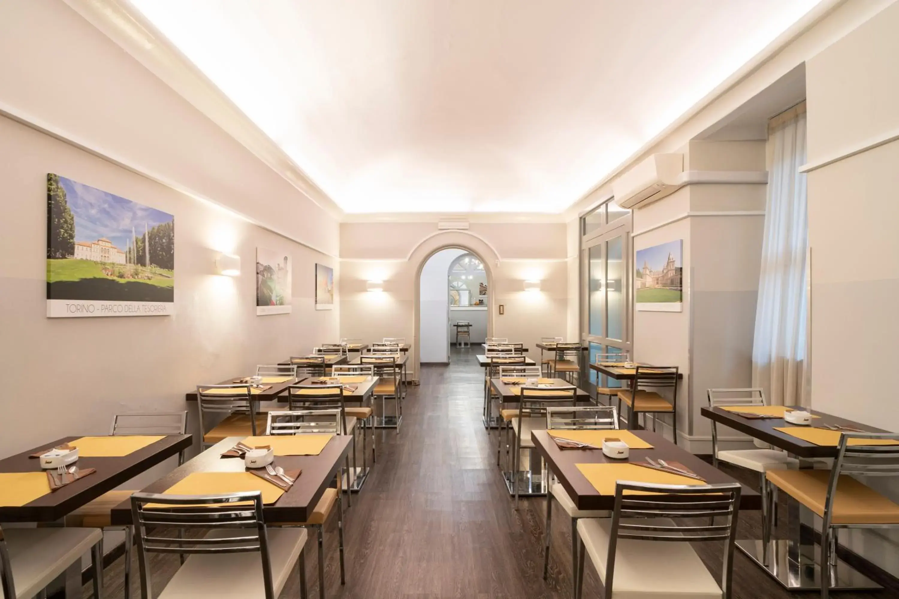 Breakfast in Hotel Astoria Breakfast in Hotel Astoria