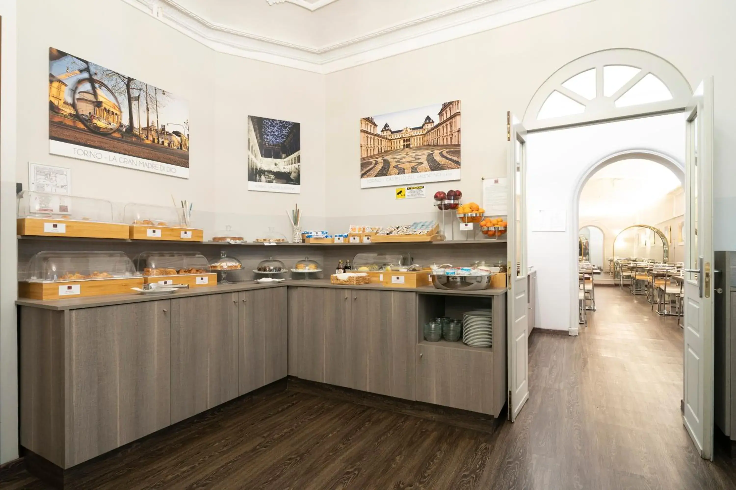 Breakfast in Hotel Astoria Breakfast in Hotel Astoria