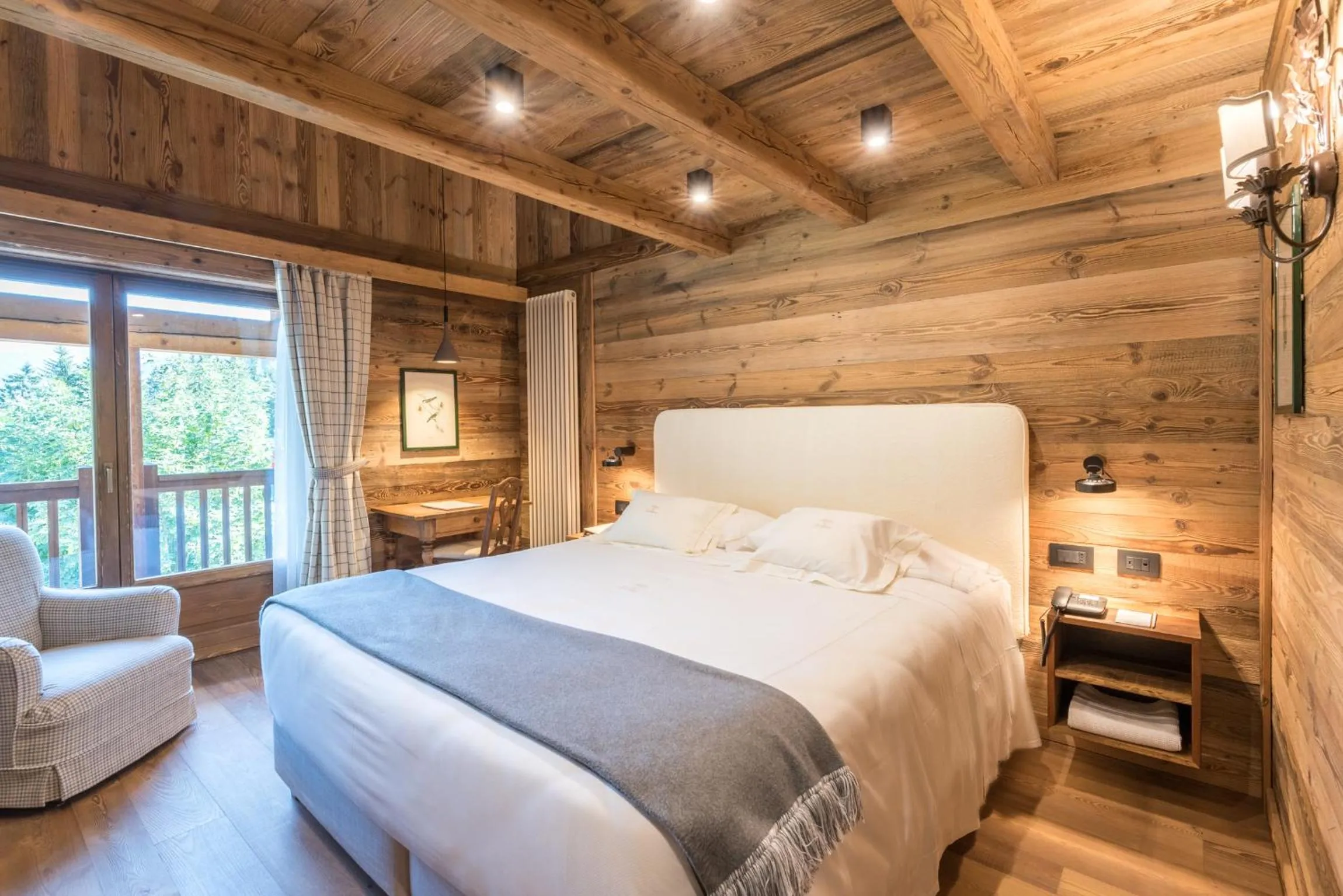 Bed in Auberge de La Maison