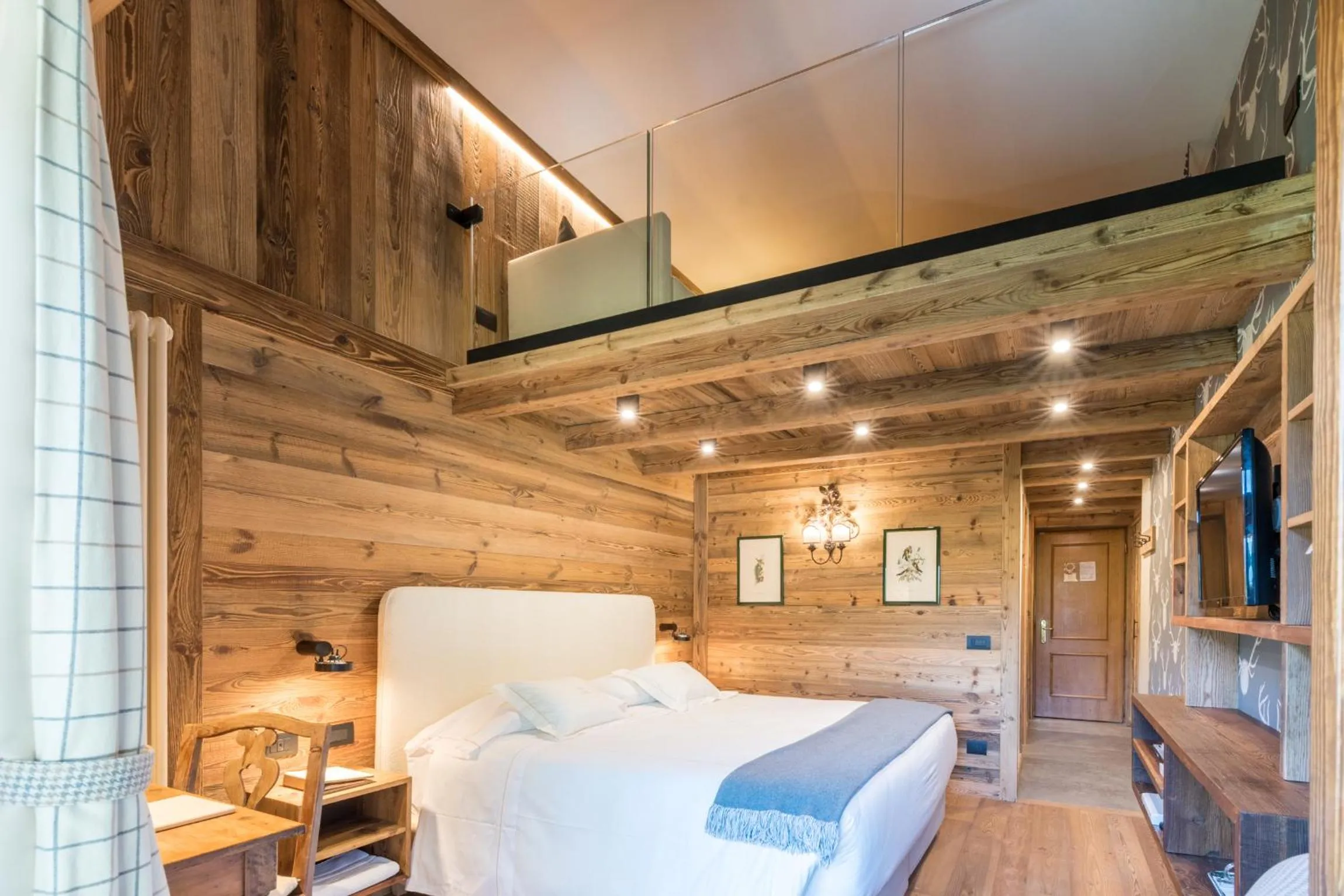 Bed in Auberge de La Maison