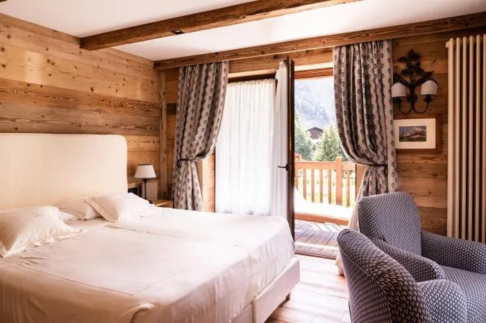 Bed in Auberge de La Maison