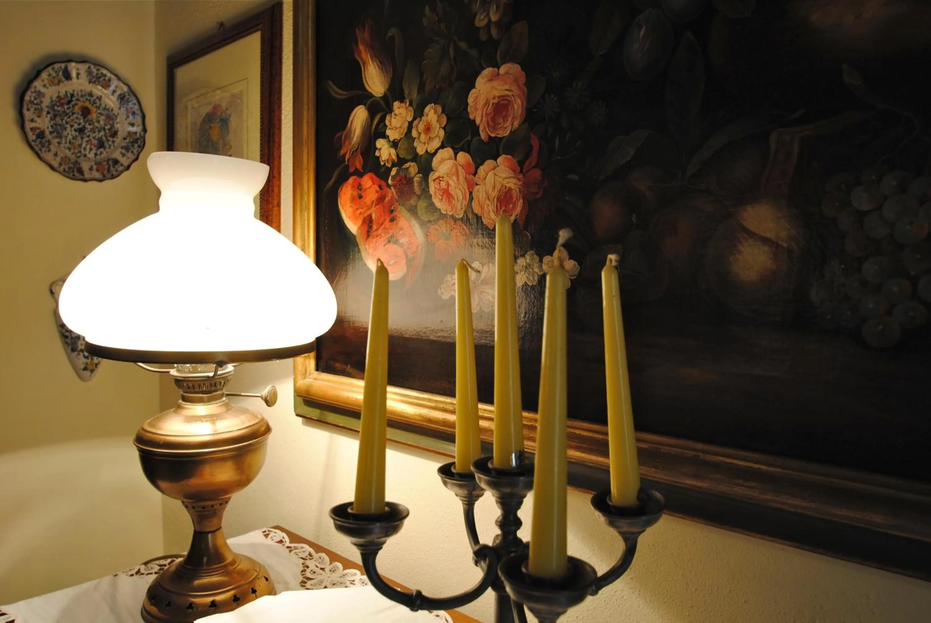 Decorative detail in Torre Sangiovanni Albergo e Ristorante da Rosary