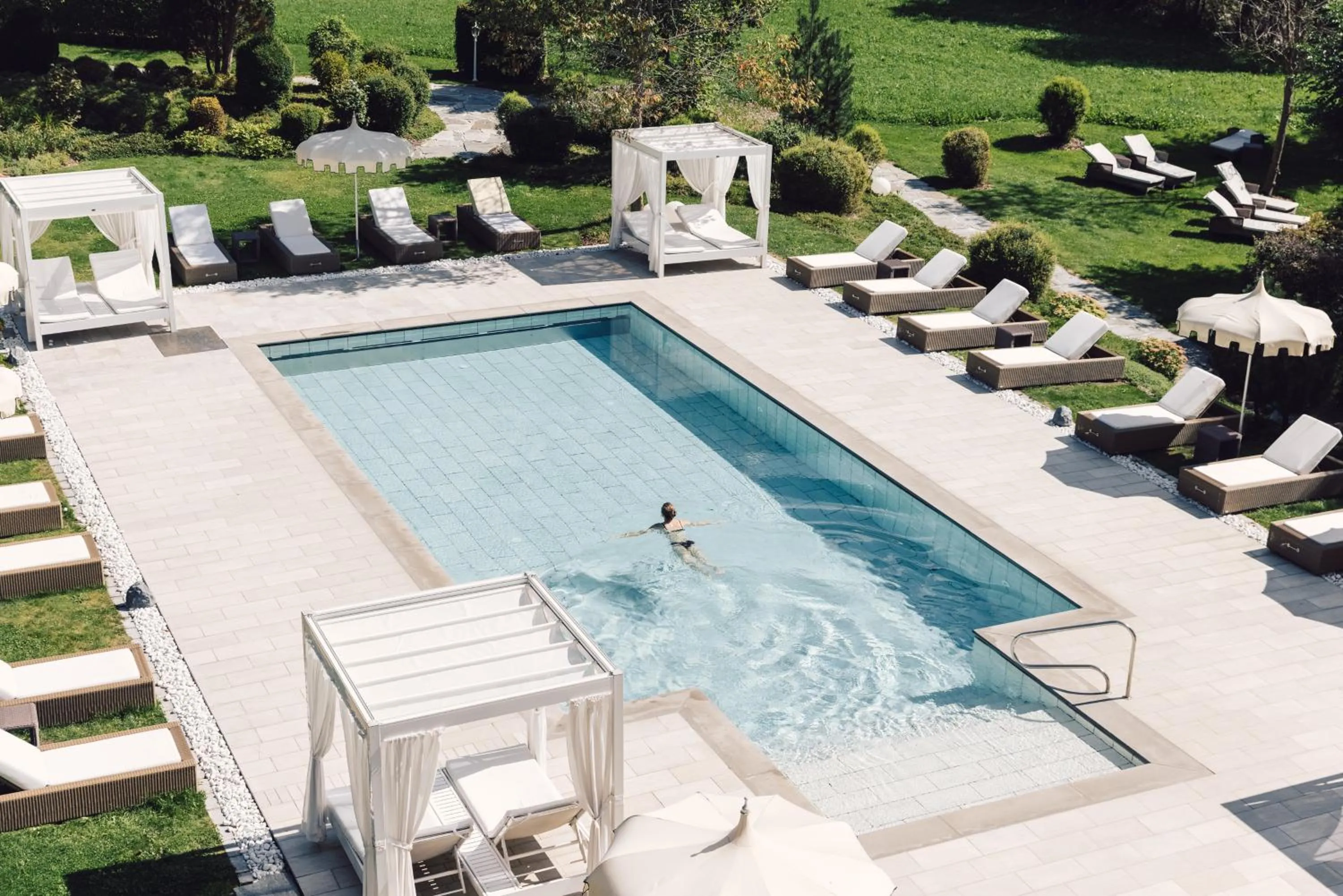 Garden in Alpenpalace Luxury Hideaway & Spa Retreat