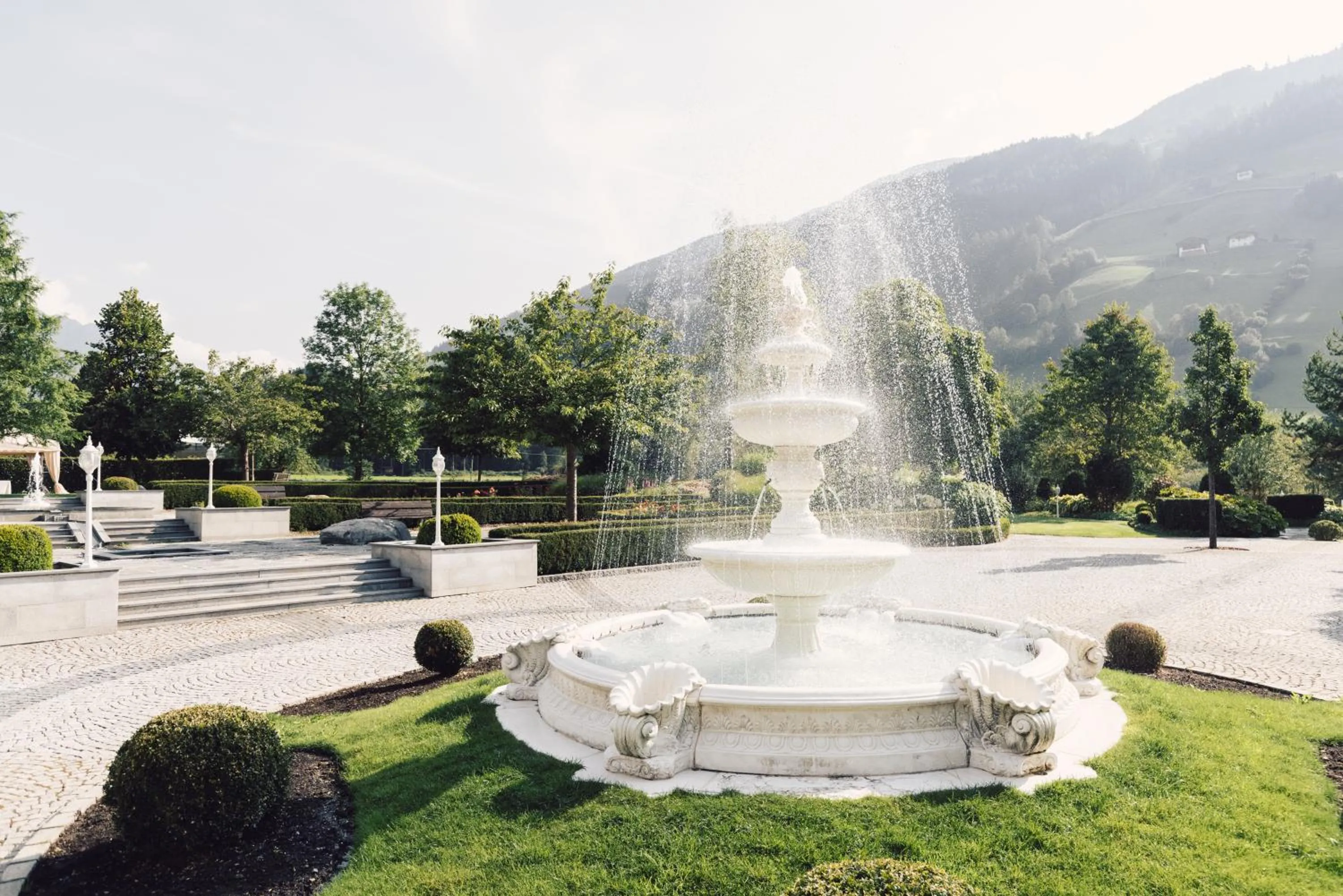 Natural landscape in Alpenpalace Luxury Hideaway & Spa Retreat