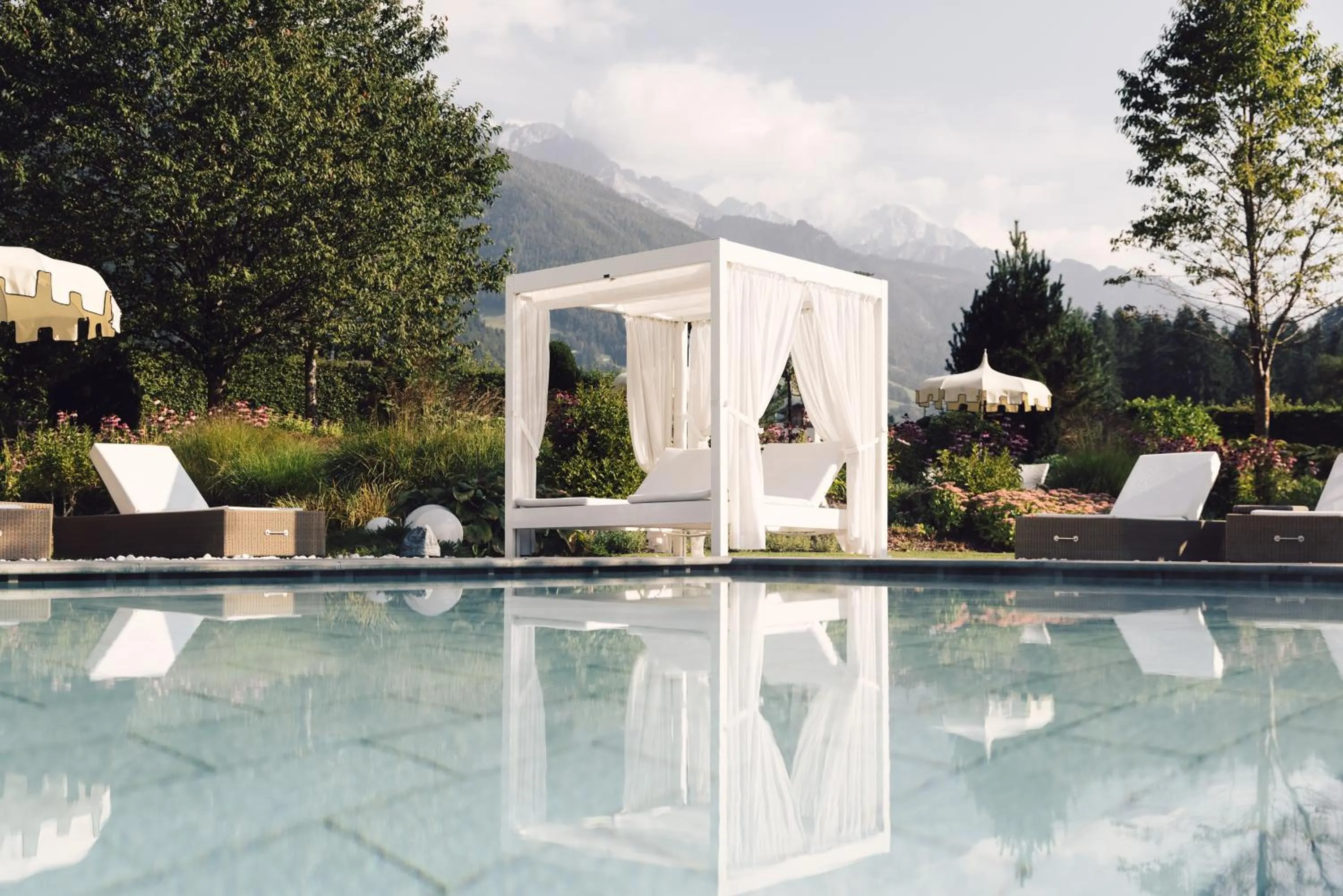 Natural landscape in Alpenpalace Luxury Hideaway & Spa Retreat