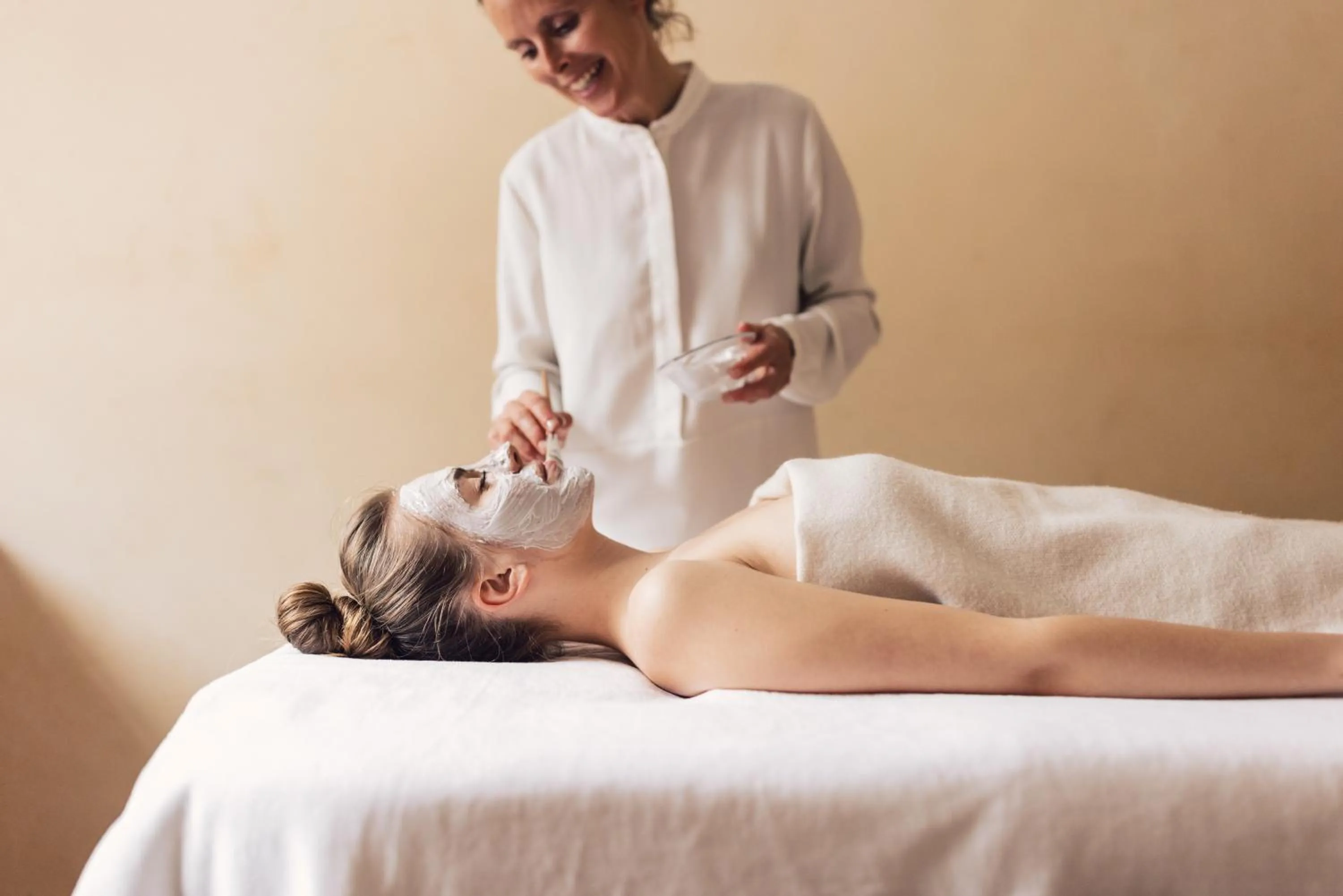 People in Alpenpalace Luxury Hideaway & Spa Retreat