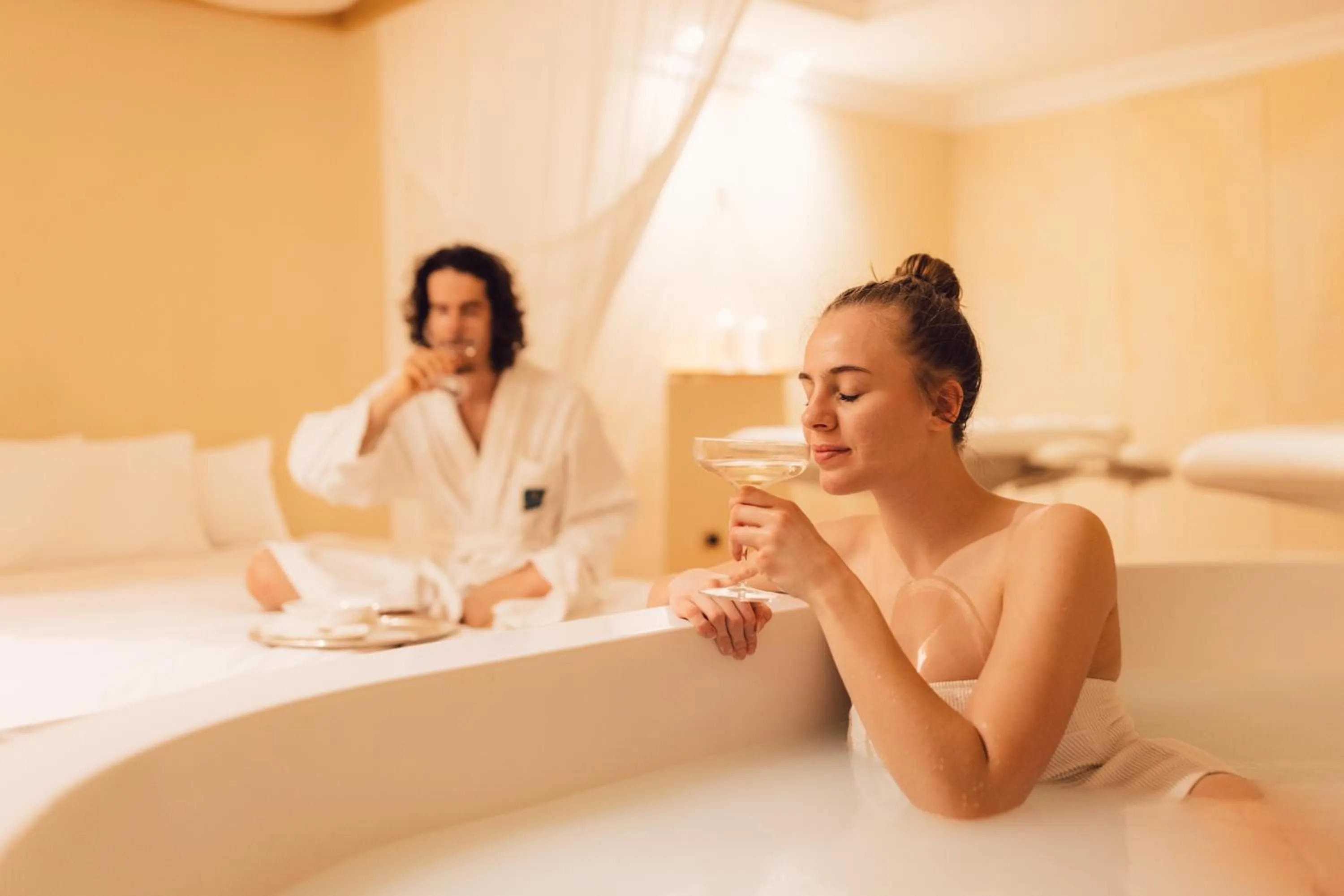 Spa and wellness centre/facilities in Alpenpalace Luxury Hideaway & Spa Retreat