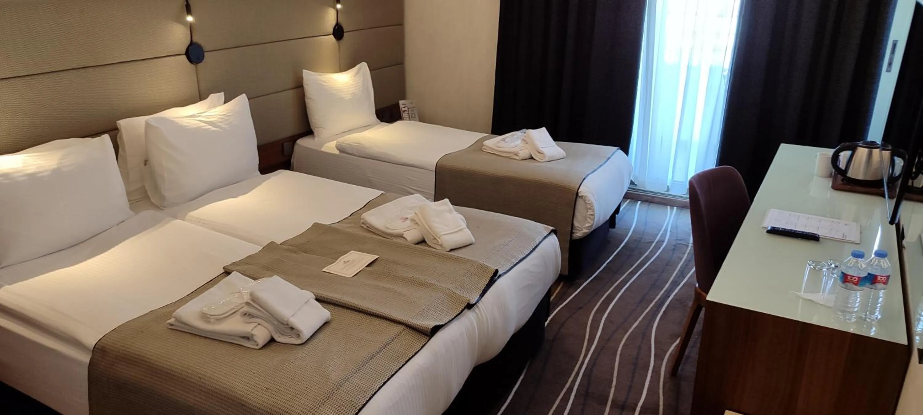 Shower, Bed in Cihangir Hotel Bosphorus