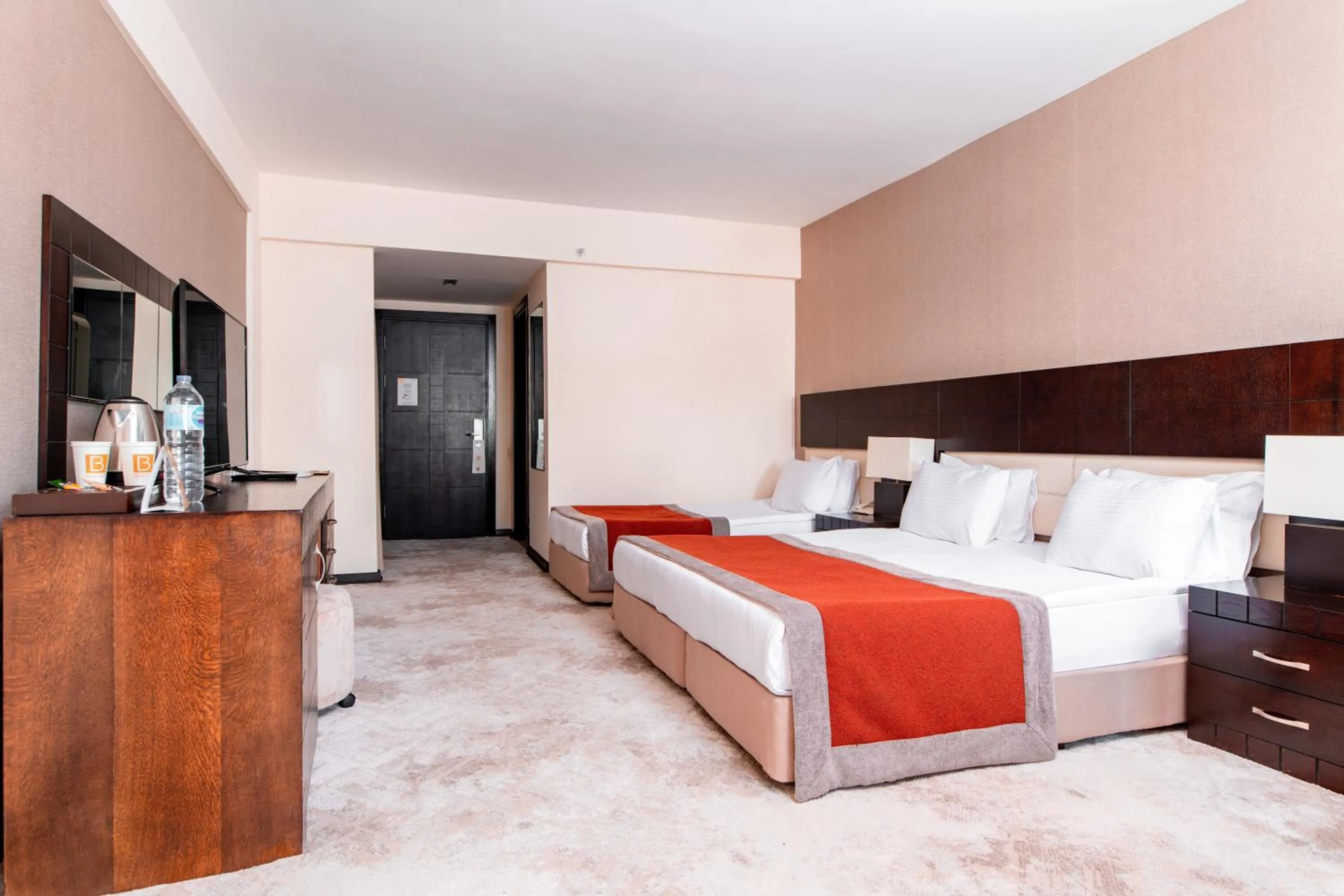 Photo of the whole room, Bed in Monte Baia Uludağ - Full Board Plus