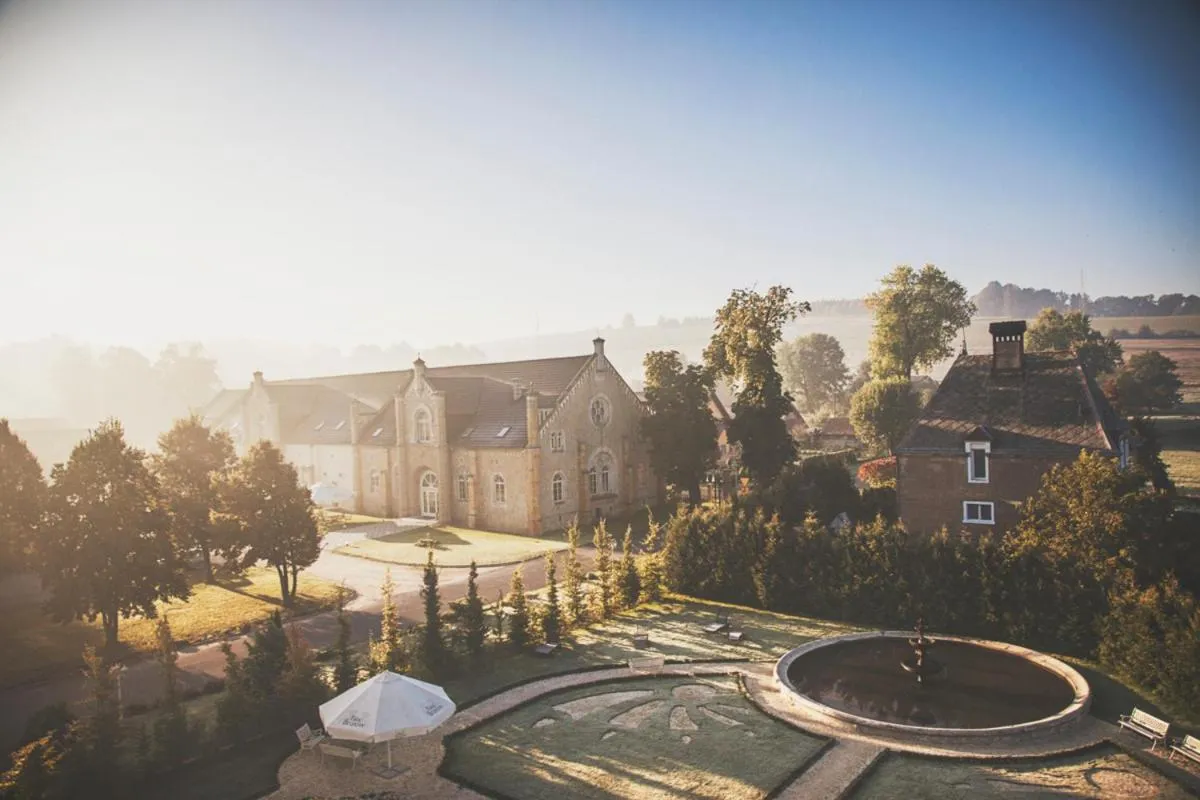 Neighbourhood in Pałac Brunów - Wellness & SPA