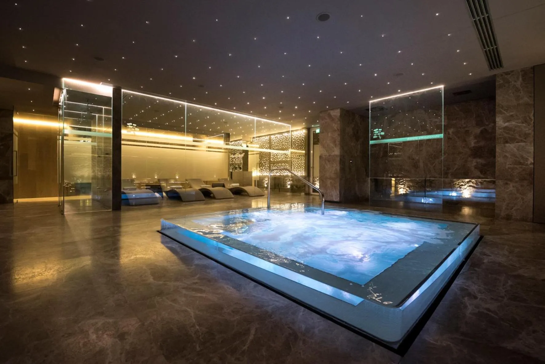 Hot Tub in Pietre Nere Resort & Spa