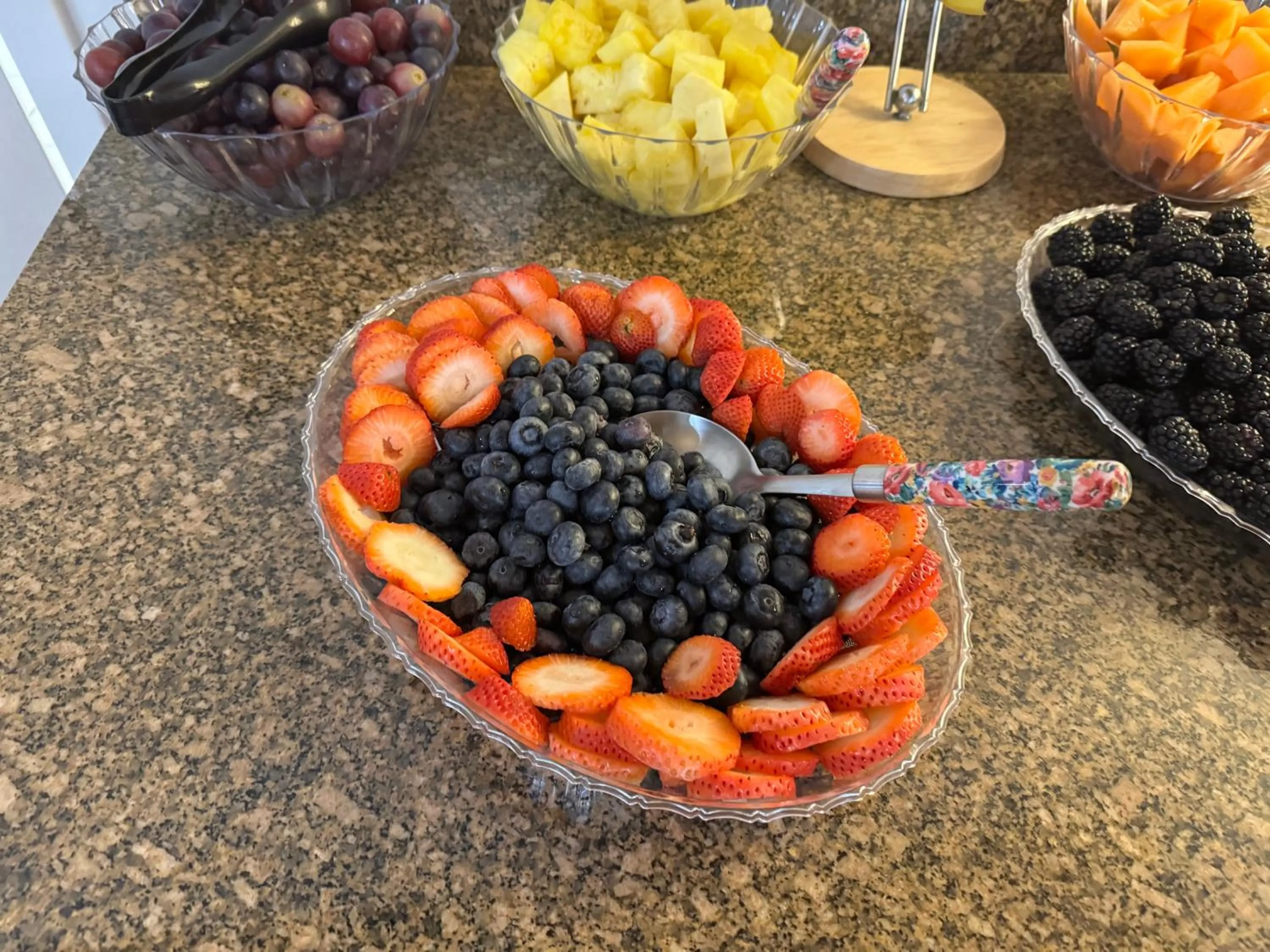 Buffet breakfast in Windcrest Inn and Suites