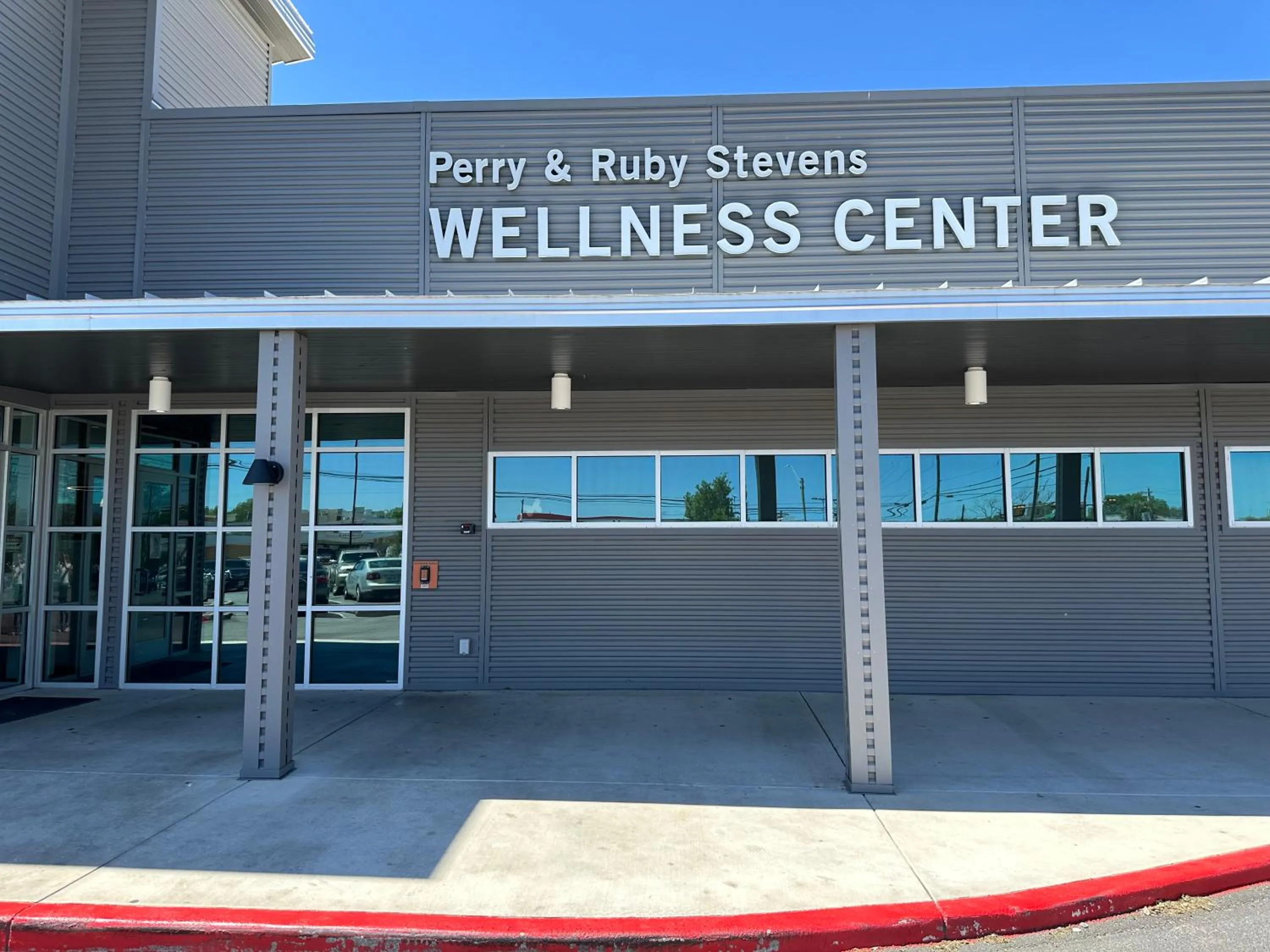 Windcrest Inn and Suites