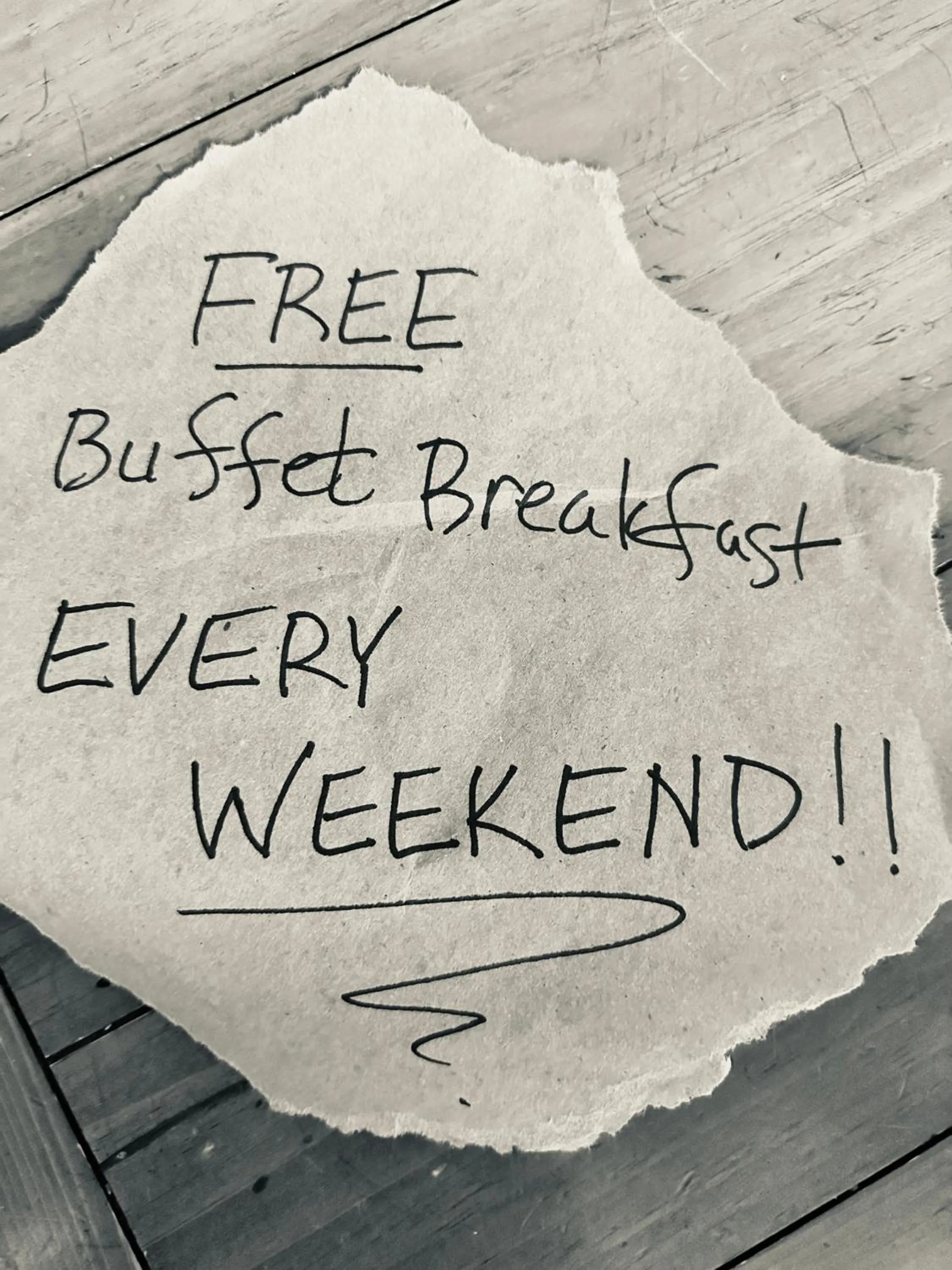 Breakfast in Windcrest Inn and Suites