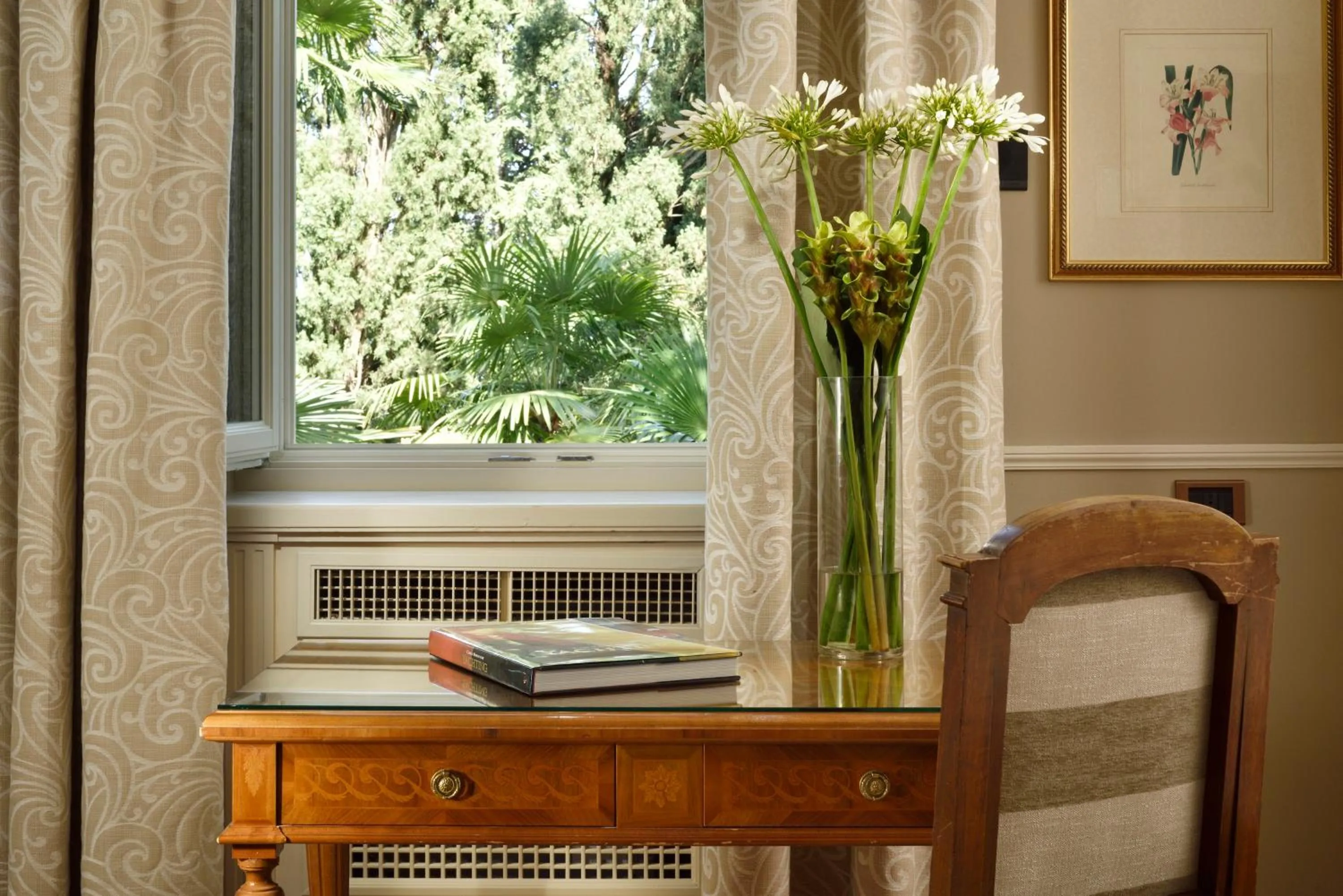 Garden view in Villa Cortine Palace Relais Chateaux