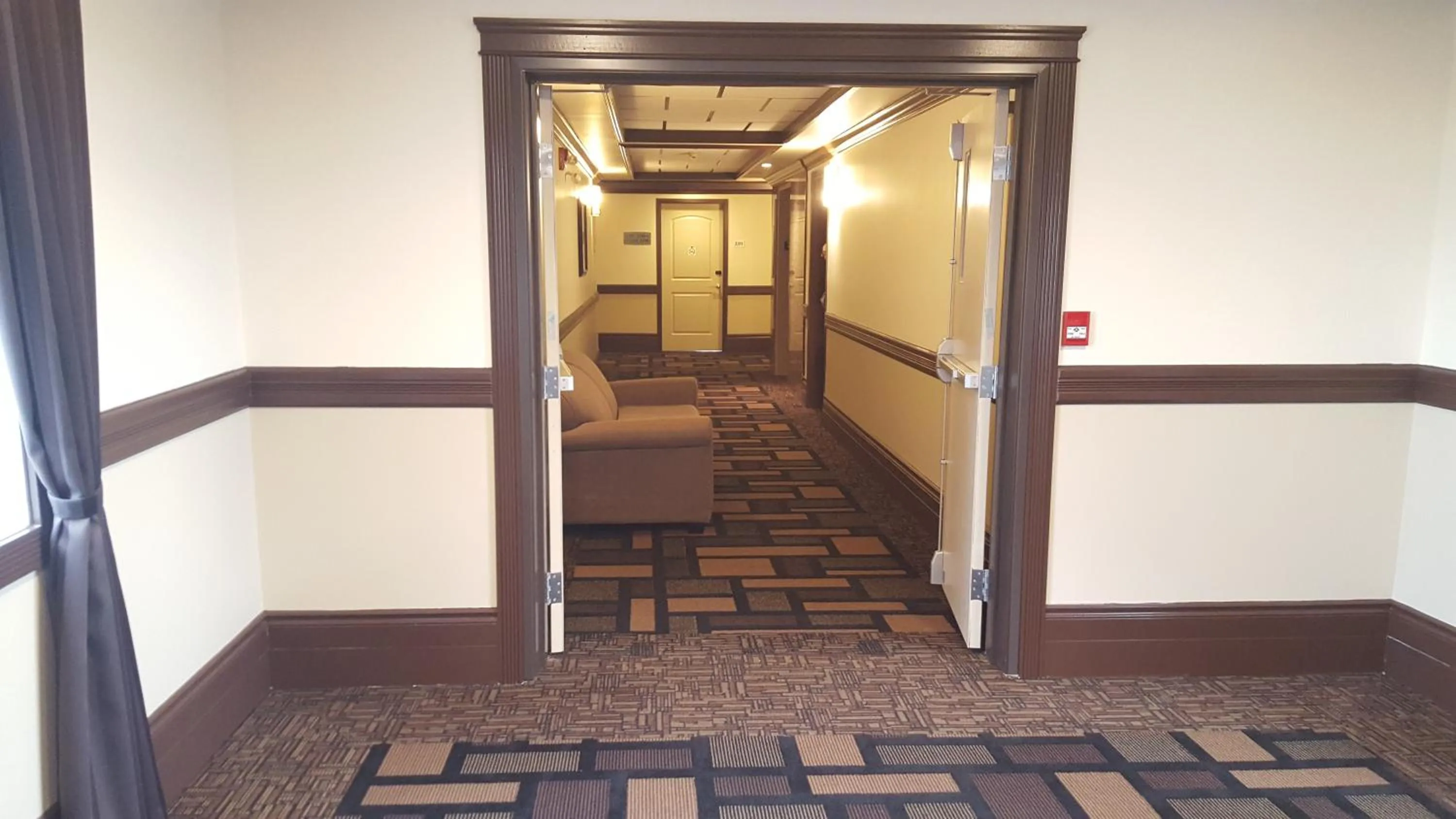 Area and facilities in Kindersley Inn