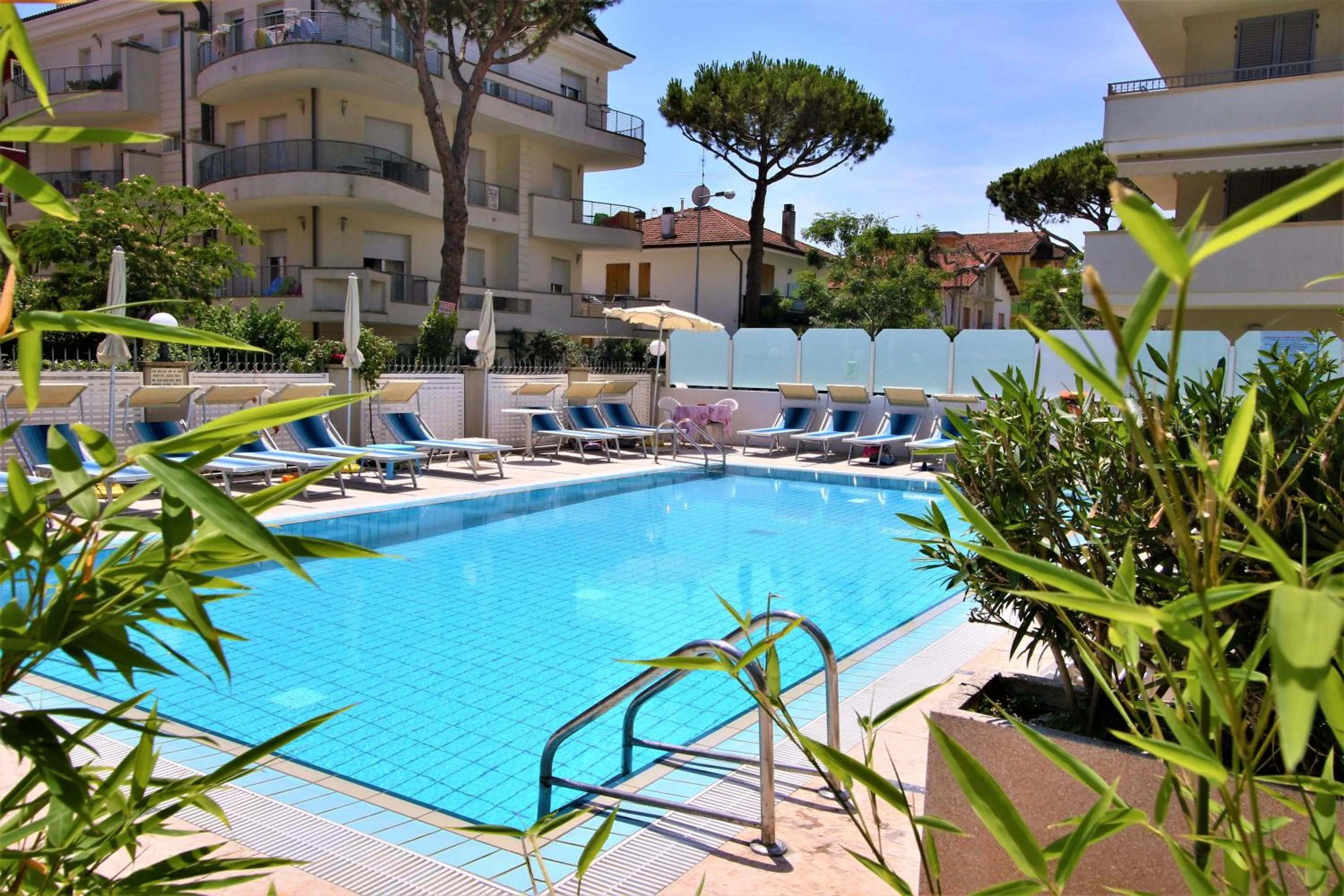 Pool view in Hotel De Amicis