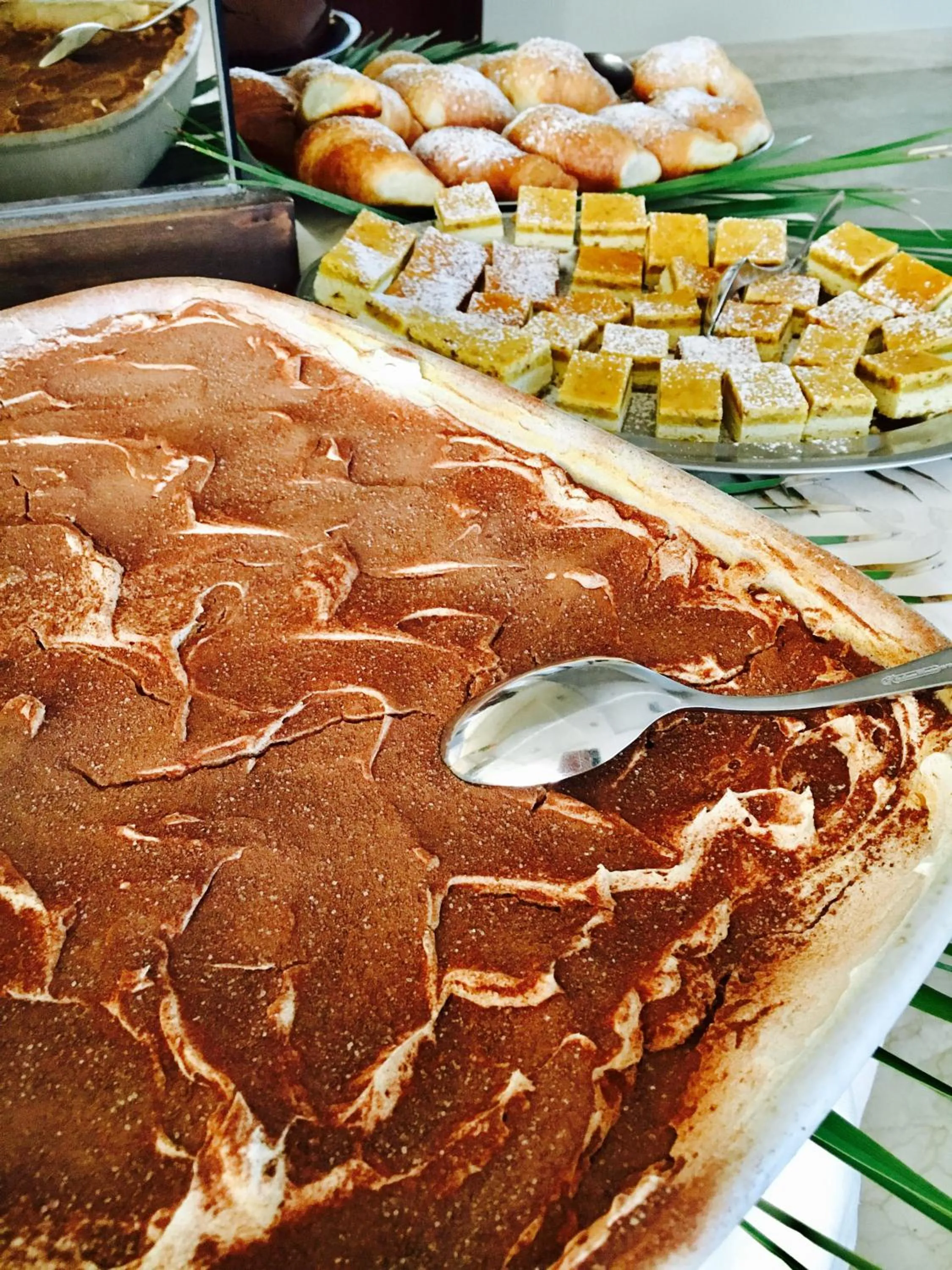 Restaurant/places to eat in Hotel De Amicis