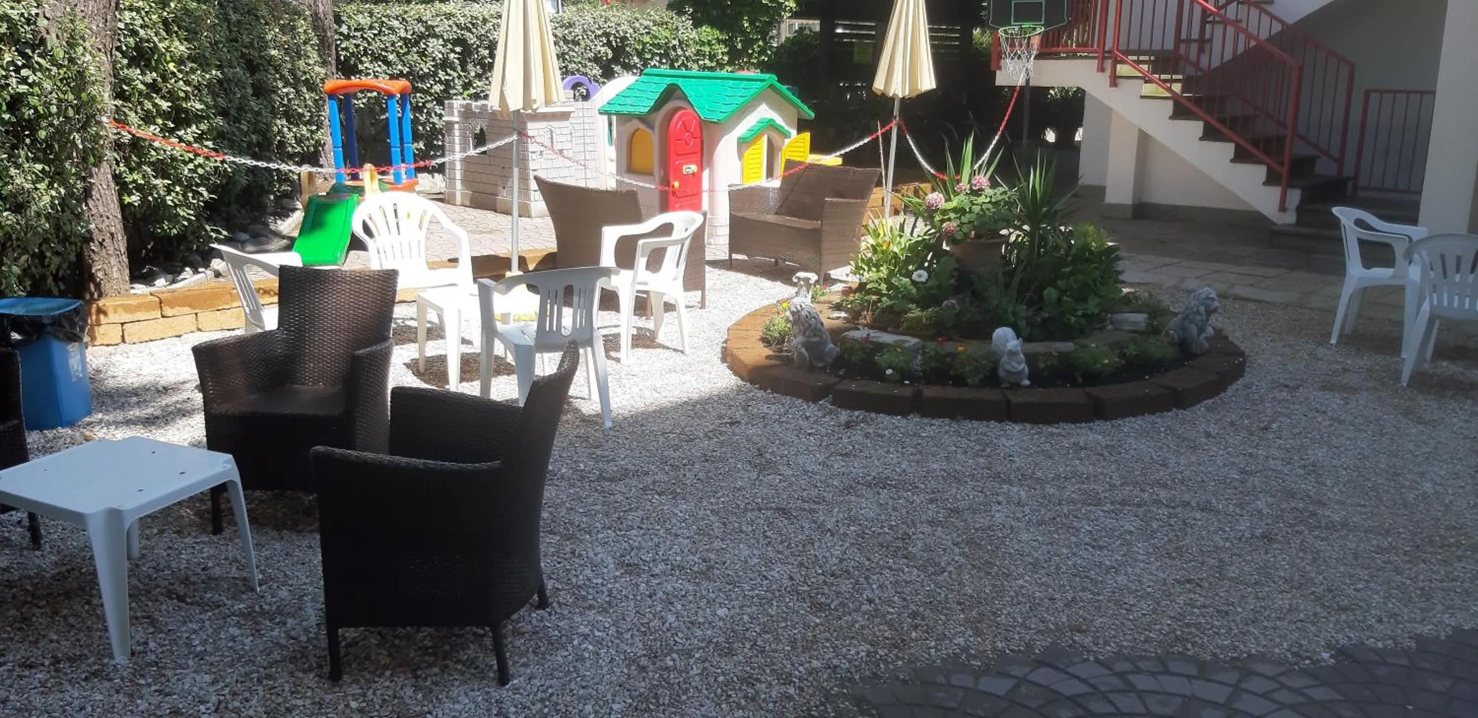 Property building in Hotel De Amicis