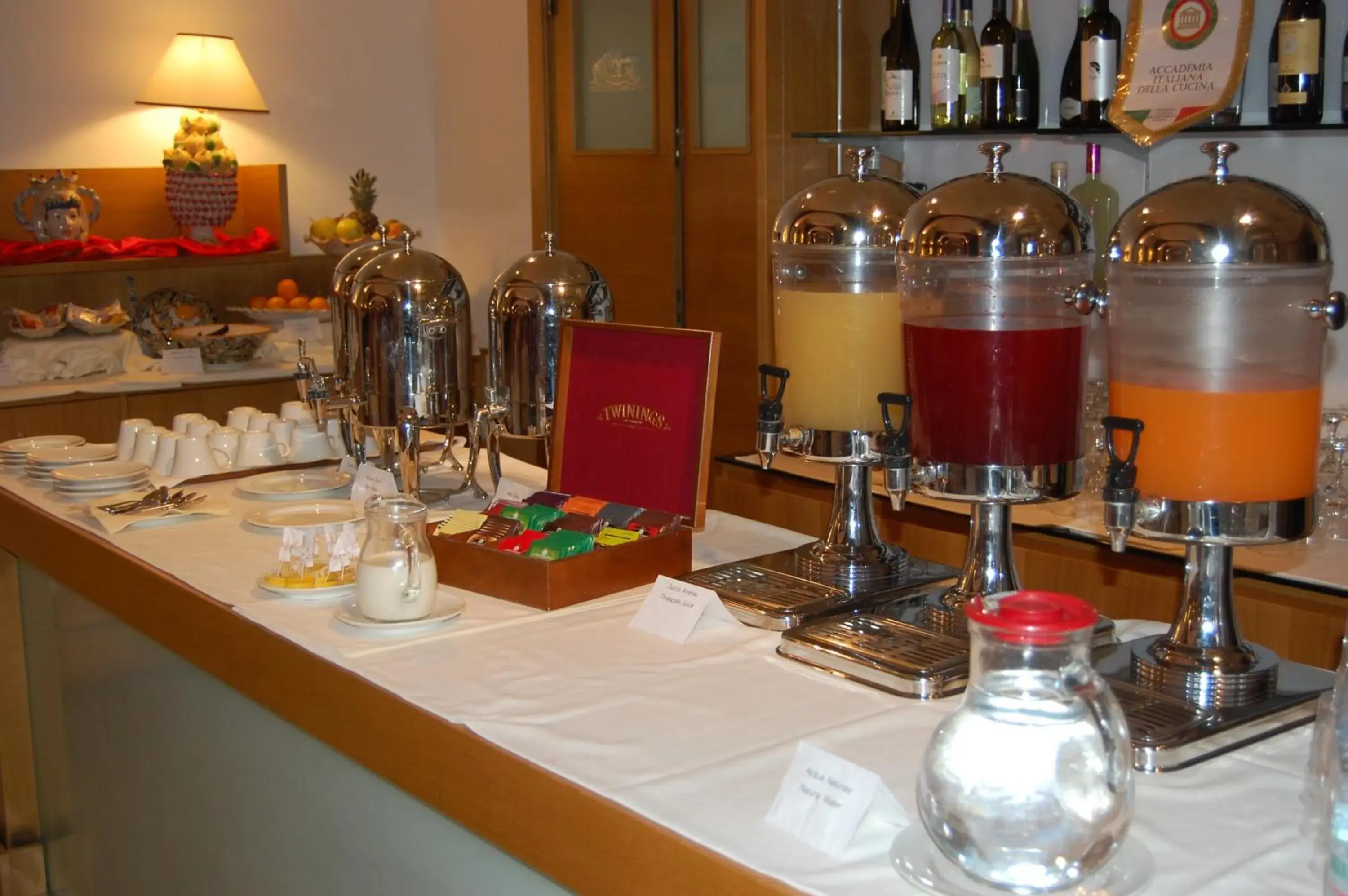 Breakfast in Grande Albergo Alfeo Breakfast in Grande Albergo Alfeo