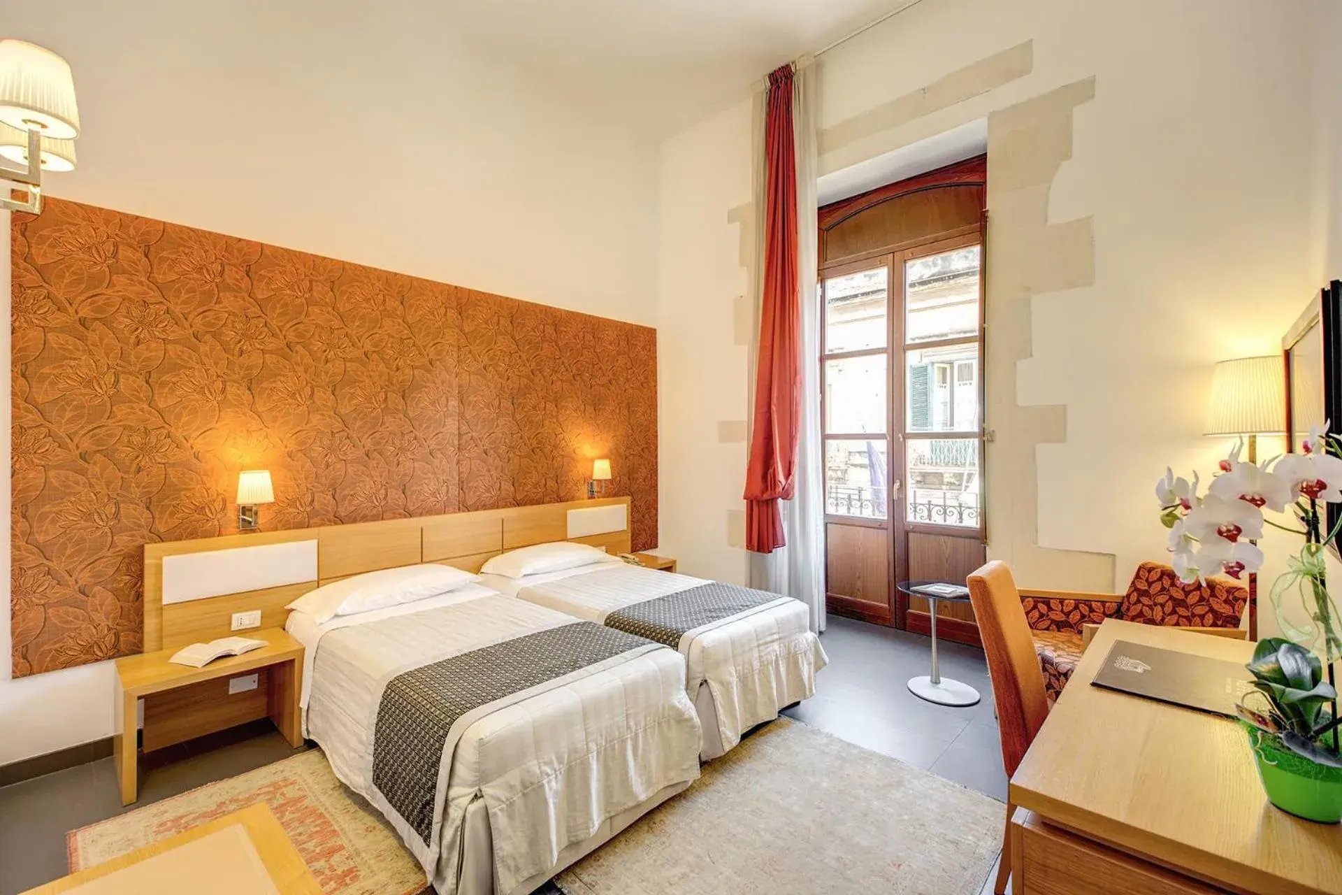 Photo of the whole room, Bed in Grande Albergo Alfeo Photo of the whole room, Bed in Grande Albergo Alfeo