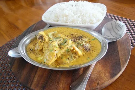 Restaurant/places to eat in Parkside Nila Beach Resort