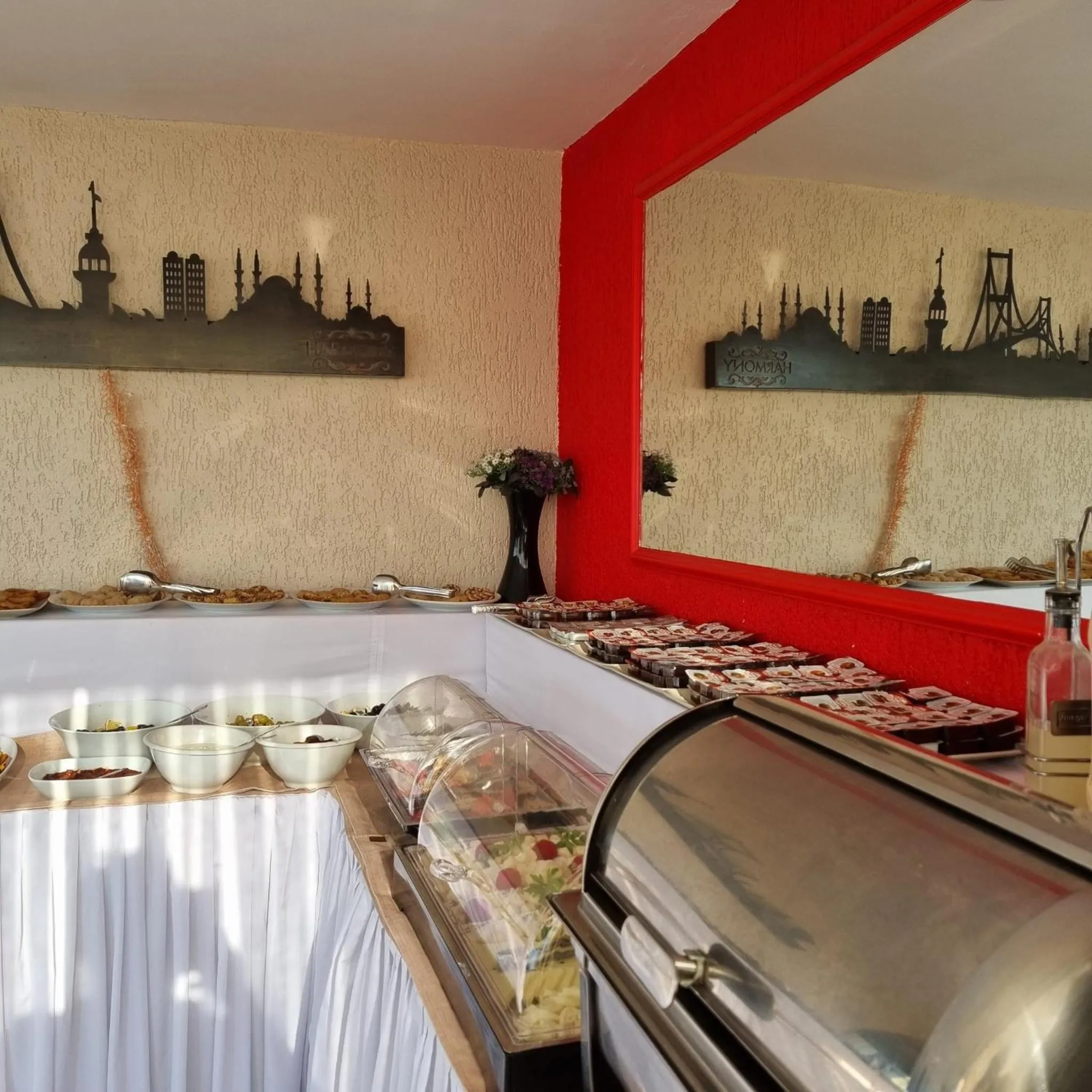 Breakfast in Harmony Hotel Istanbul & SPA