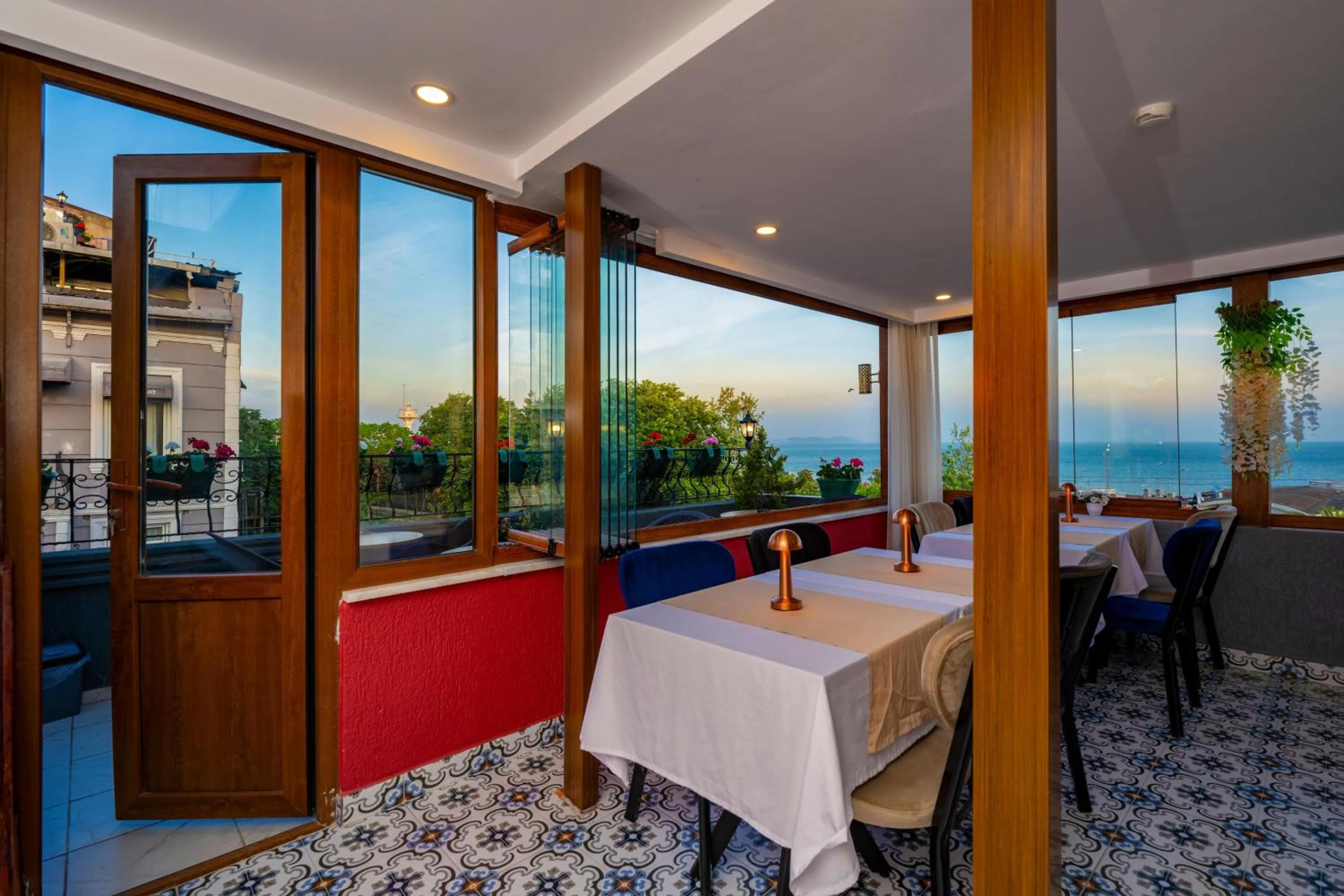 Restaurant/places to eat in Harmony Hotel Istanbul & SPA