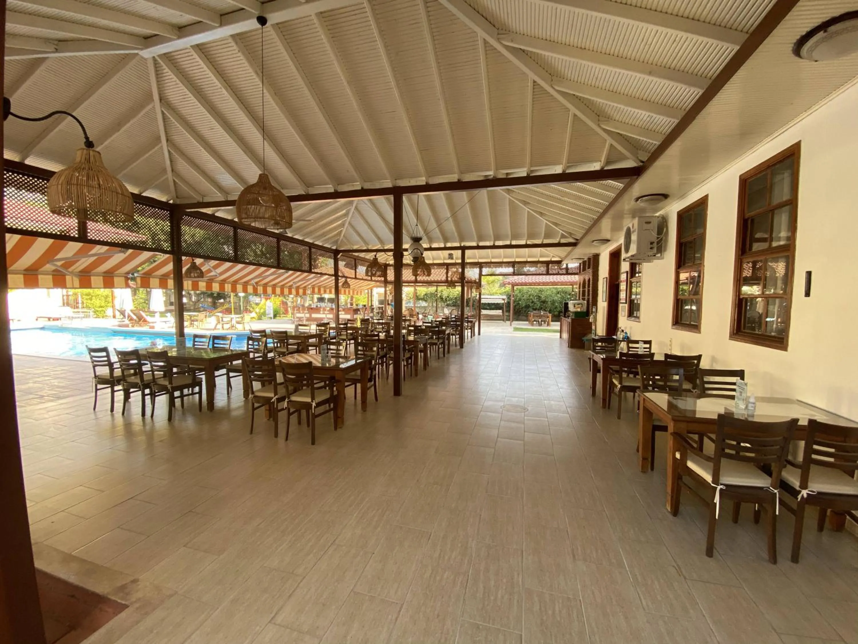 Restaurant/places to eat in Hotel Oludeniz