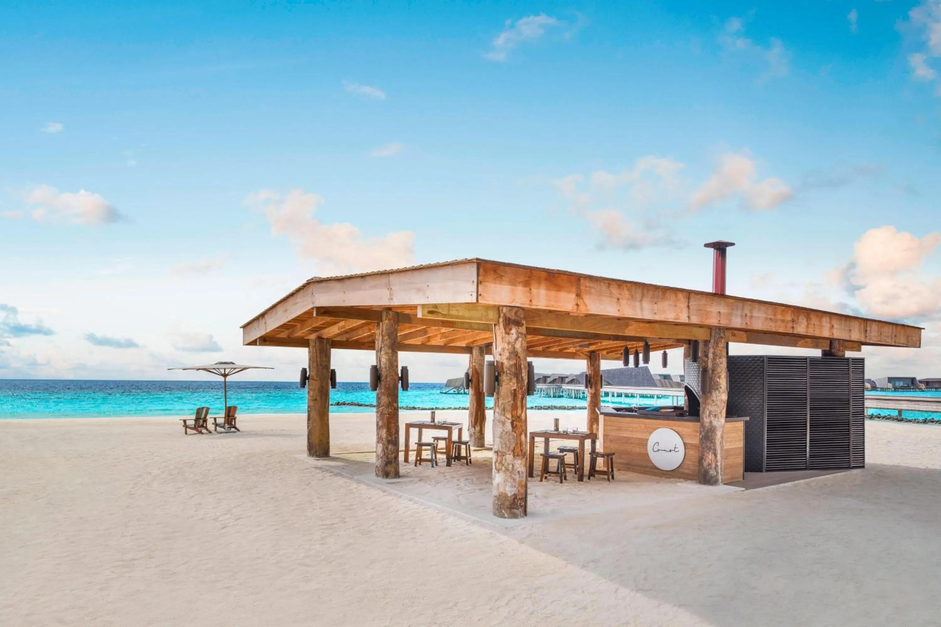 Restaurant/places to eat in The St. Regis Maldives Vommuli Resort