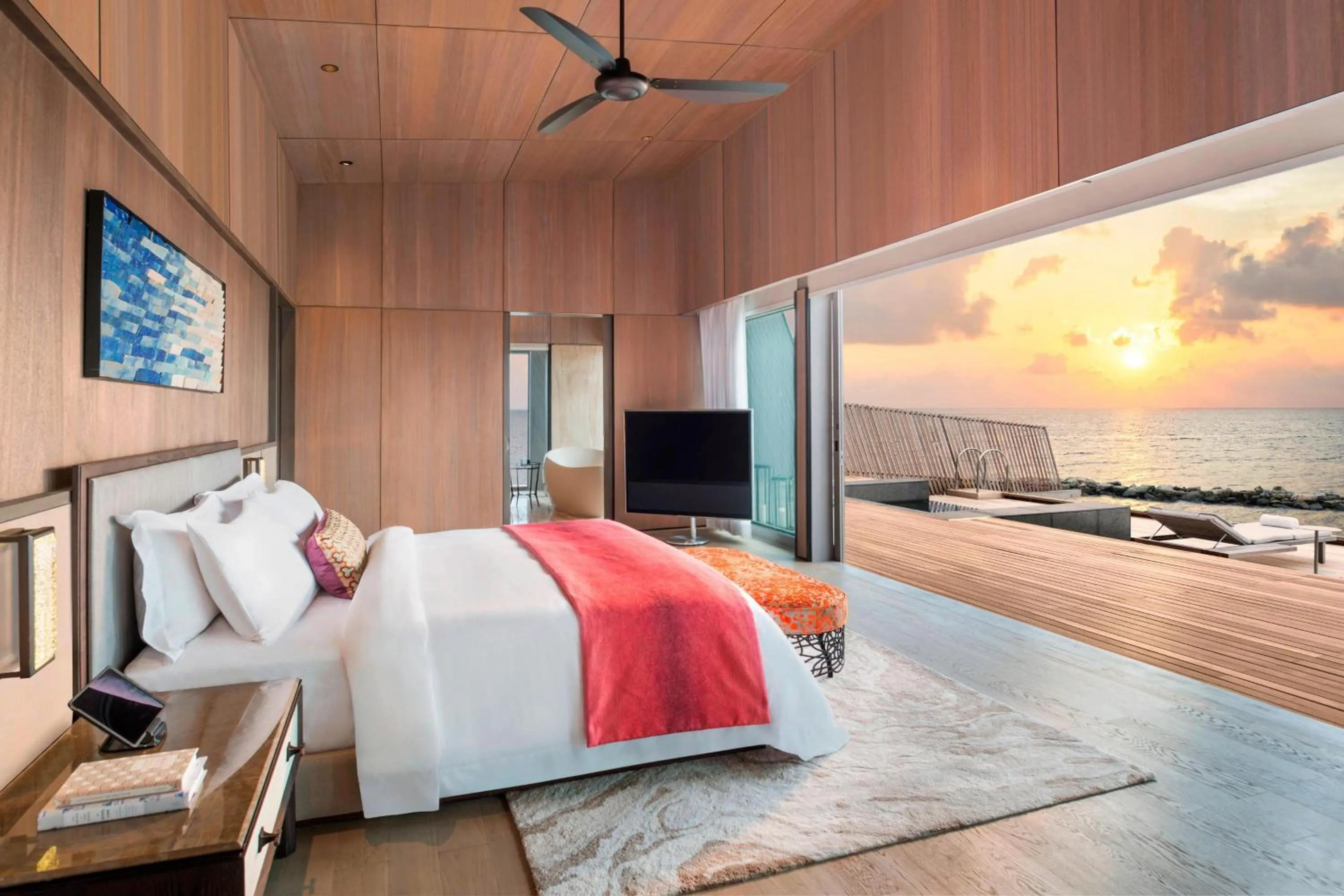Photo of the whole room, Bed in The St. Regis Maldives Vommuli Resort