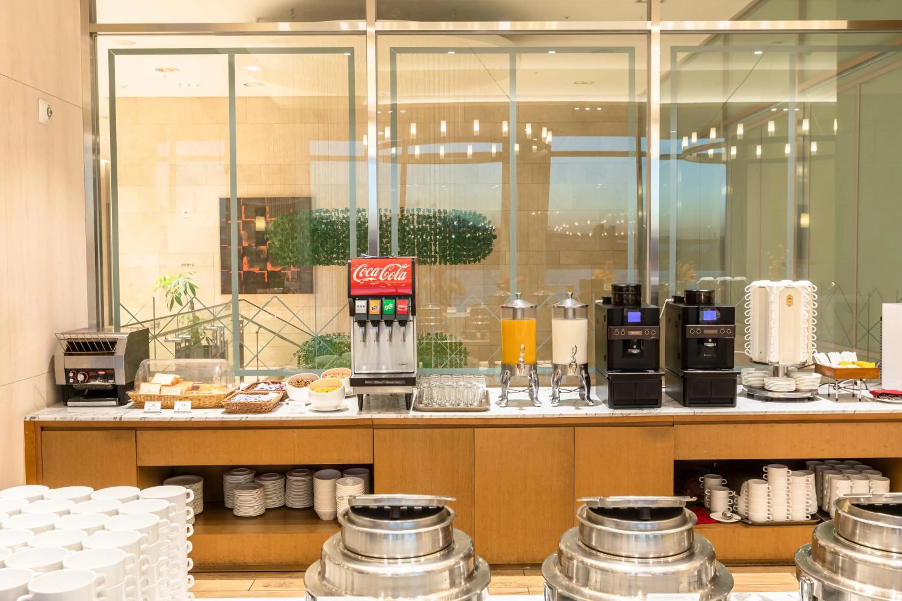 Buffet breakfast in Gwangyang Lacky Hotel