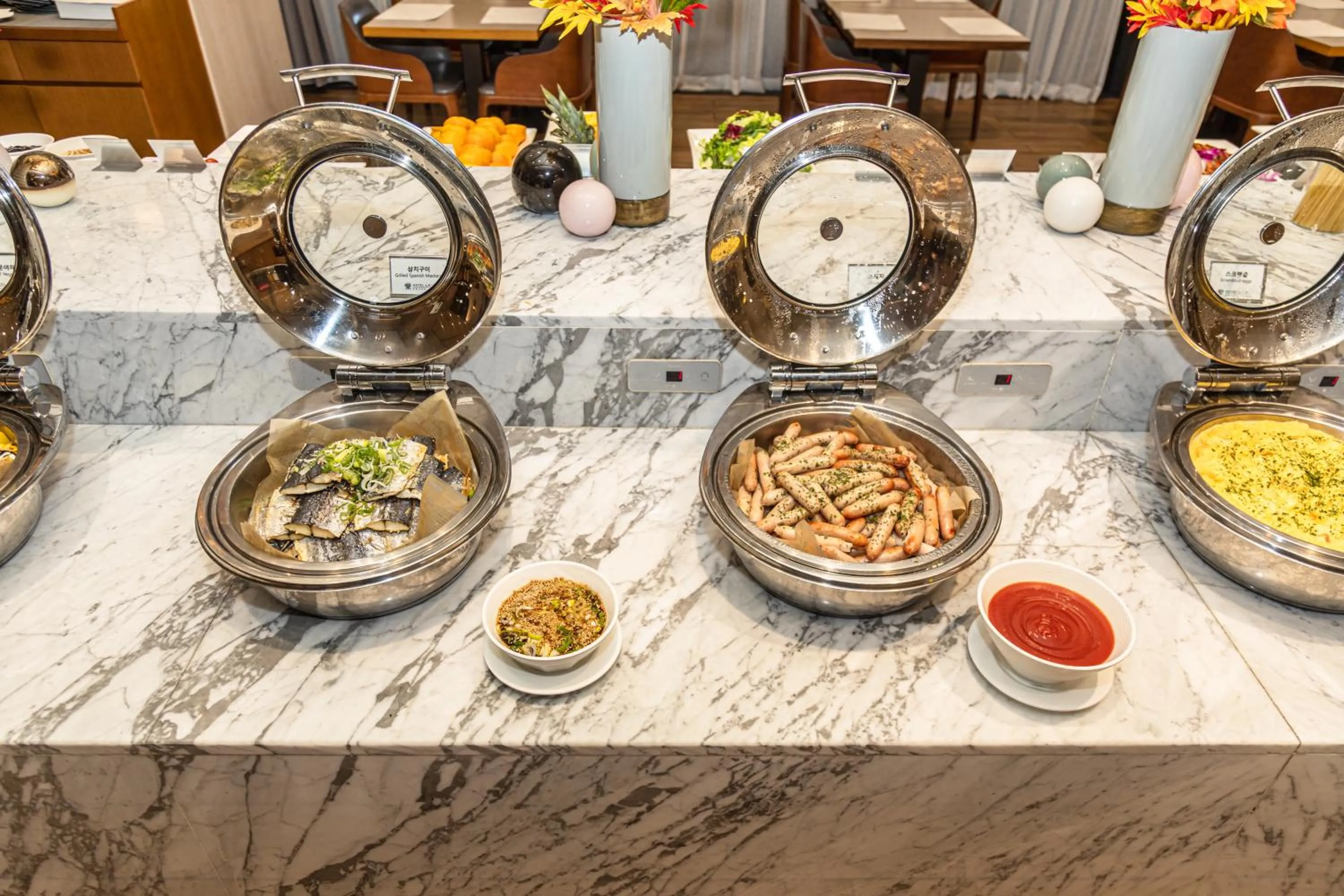 Buffet breakfast in Gwangyang Lacky Hotel