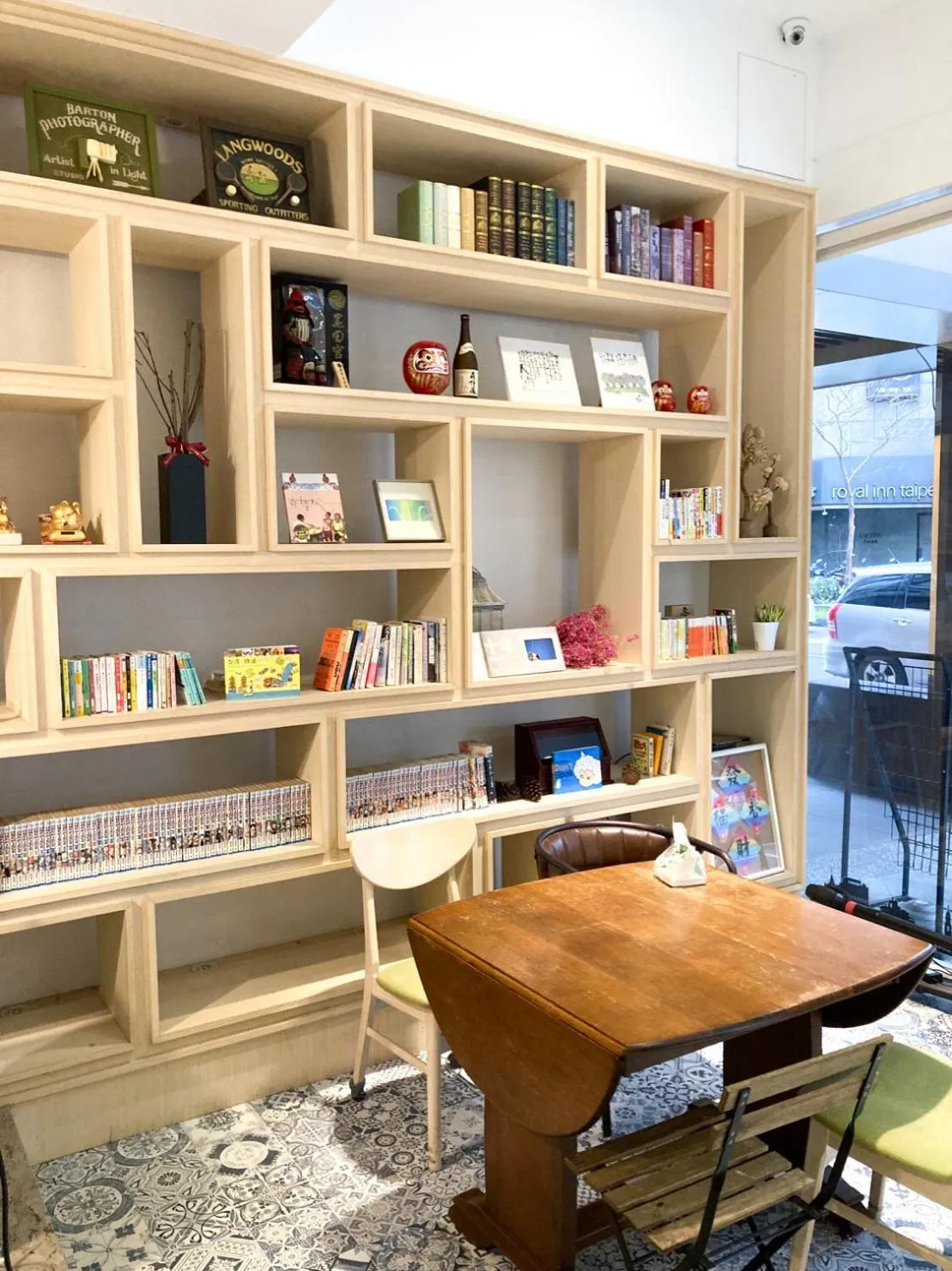 Living room in 4Plus Hostel