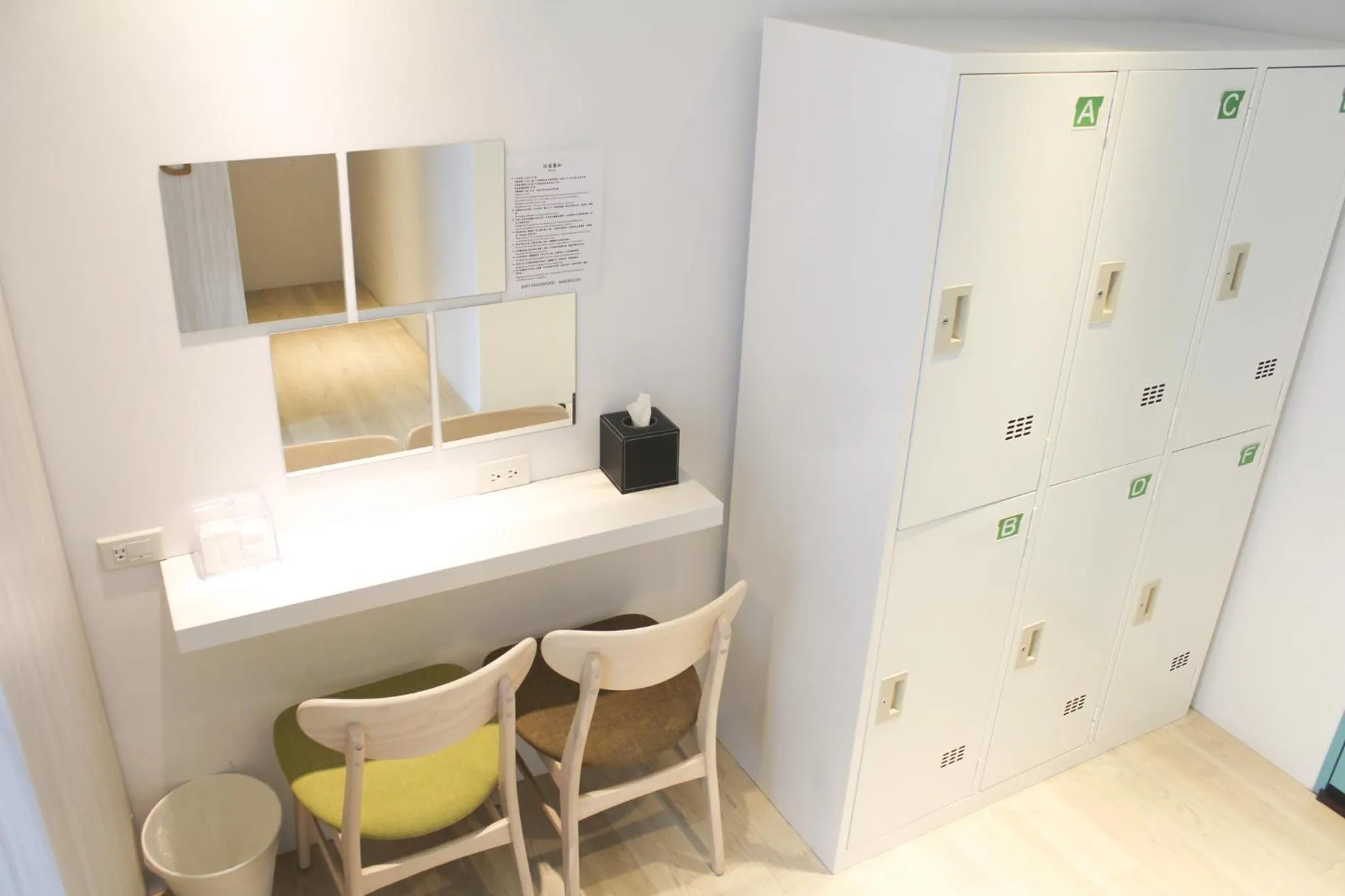 Photo of the whole room in 4Plus Hostel