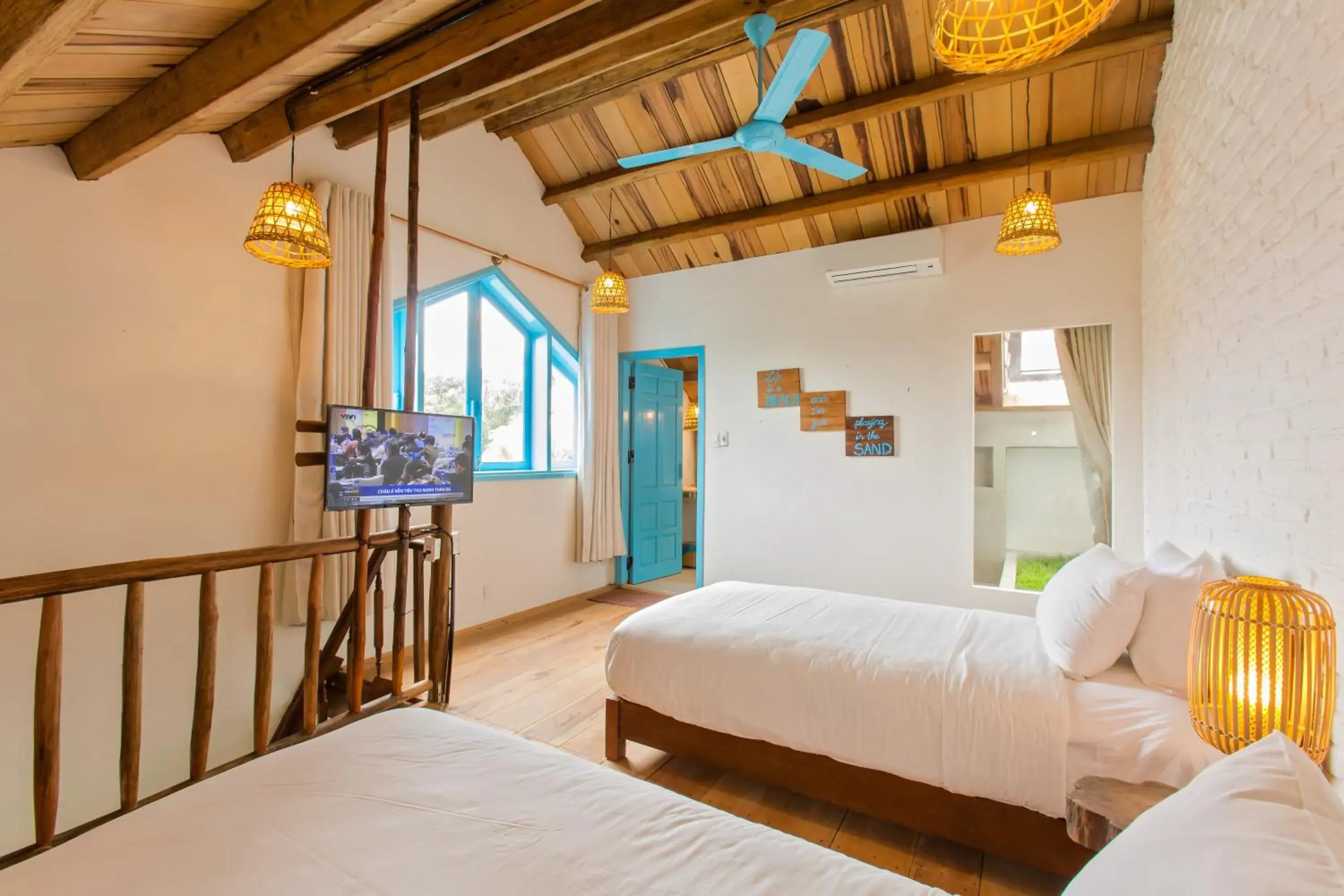 Bed in Life Beach Villa Bed in Life Beach Villa