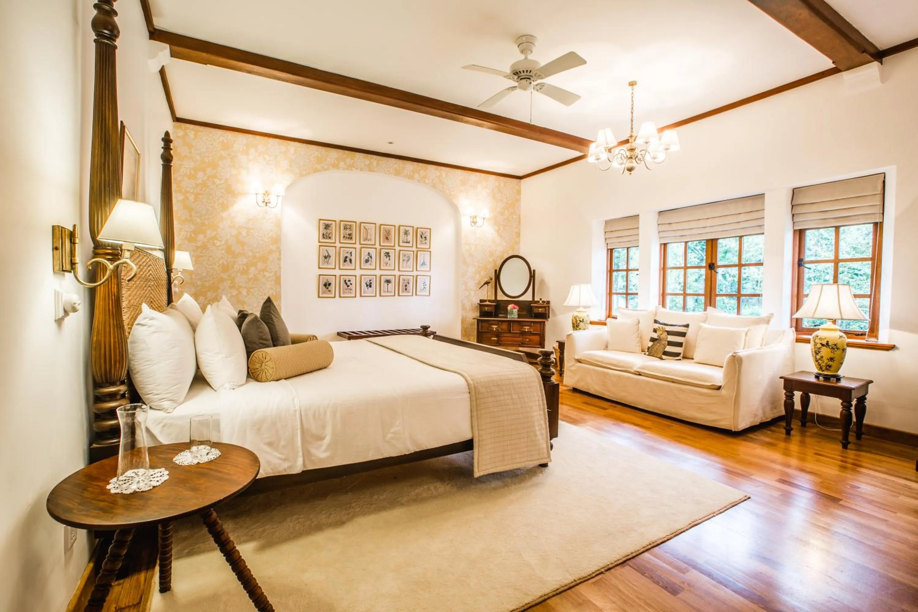 Photo of the whole room, Bed in Thotalagala