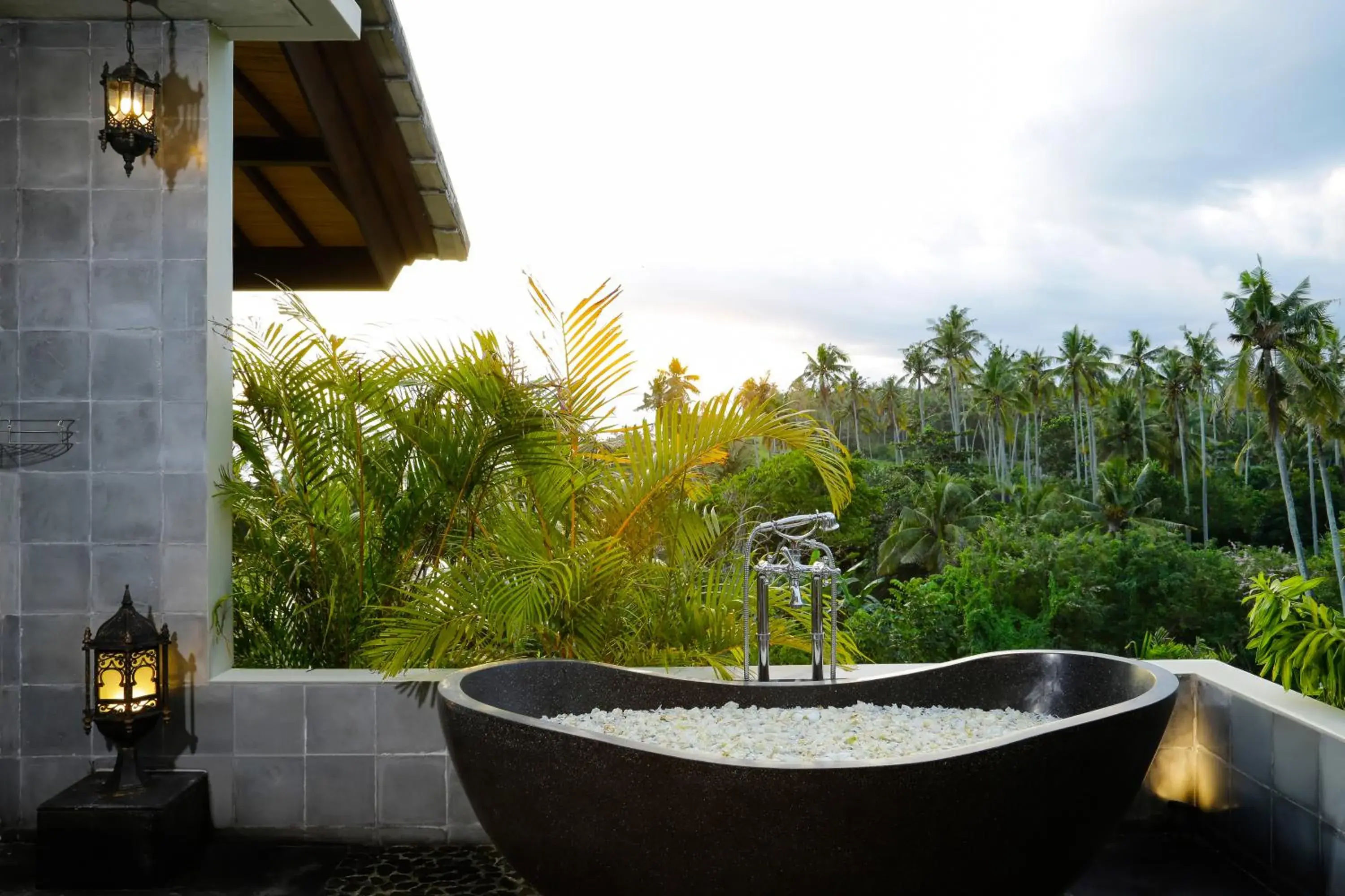 Day in Villa Delmara at Balian Beach By Amerta Experience Day in Villa Delmara at Balian Beach By Amerta Experience