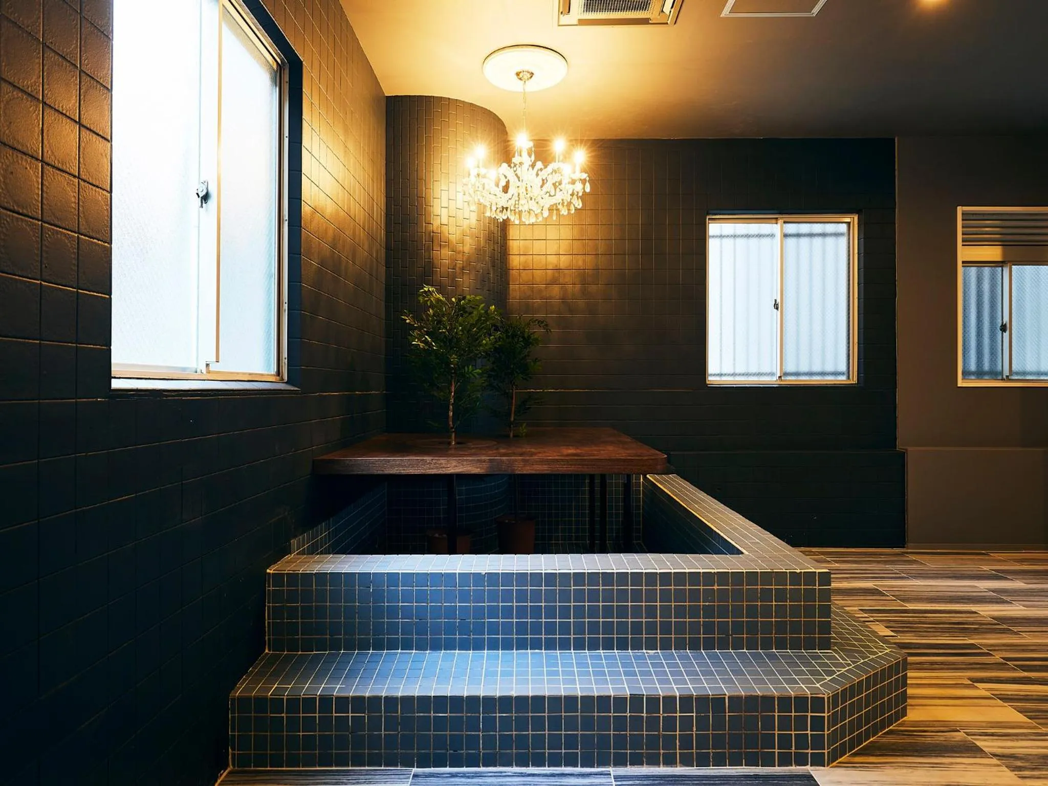 Communal lounge/ TV room in Hotel Pivot Shin-Imamiya Ekimae