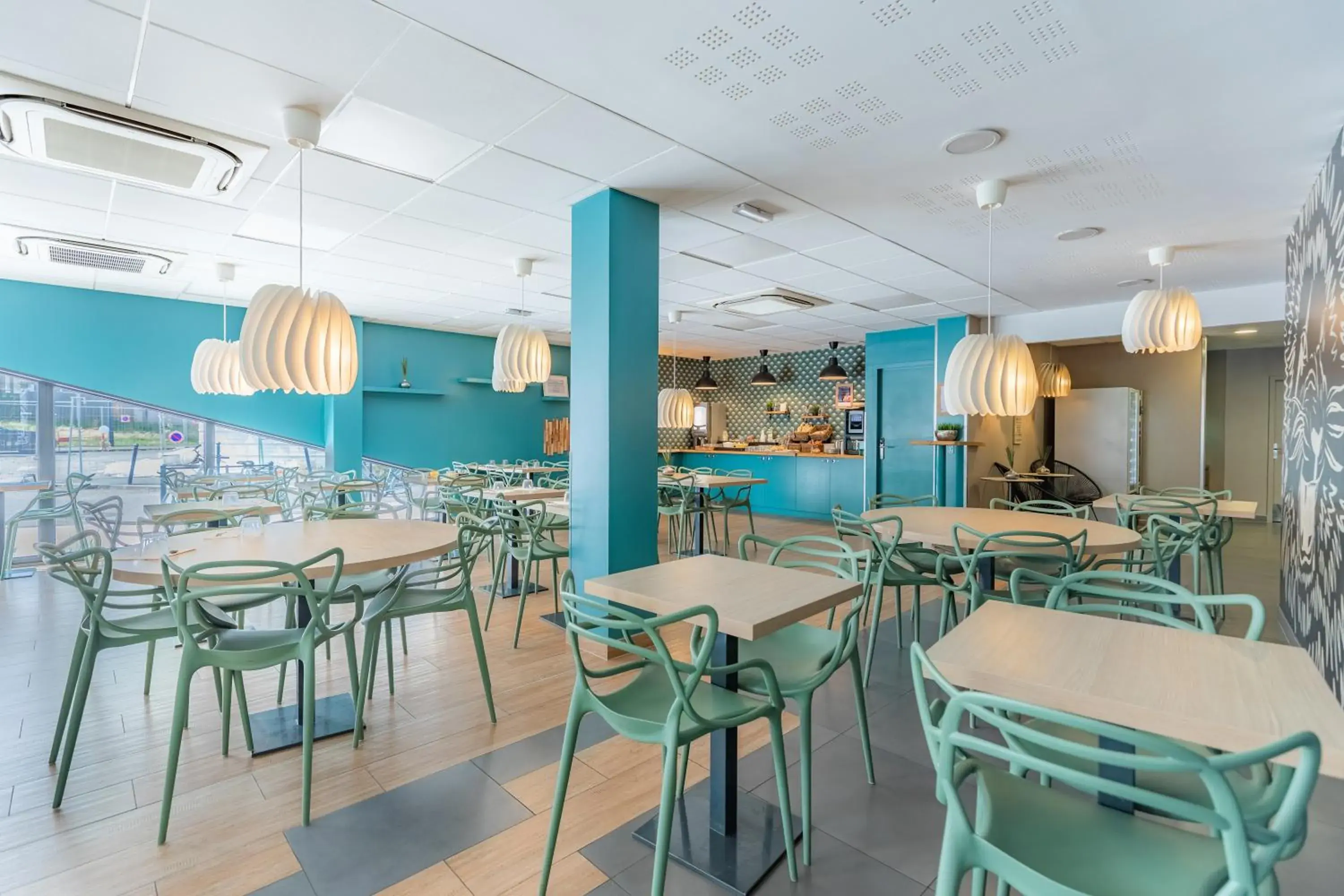 Breakfast in Appart'City Confort Bordeaux Chartrons Breakfast in Appart'City Confort Bordeaux Chartrons