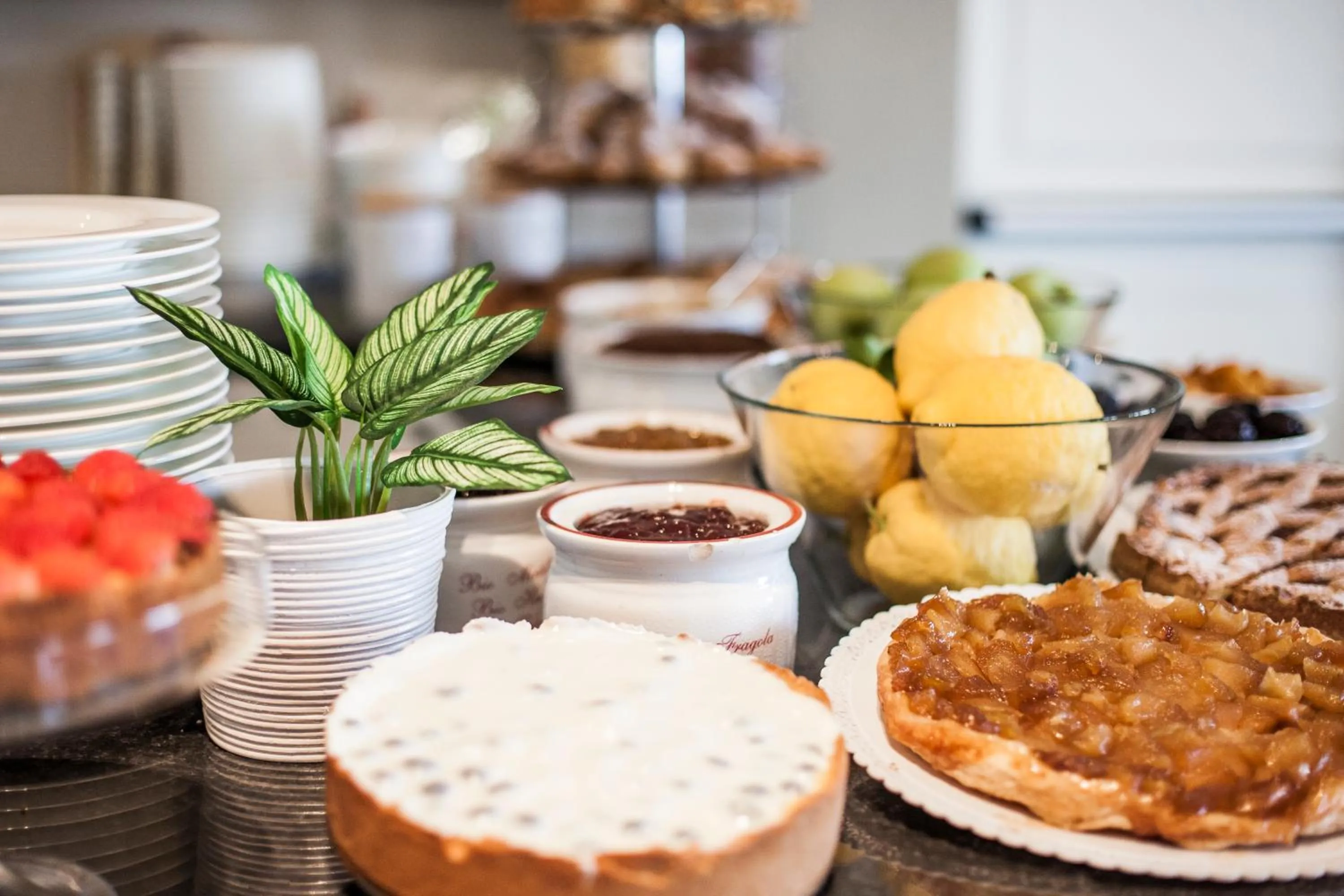 Breakfast in Hotel La Baia