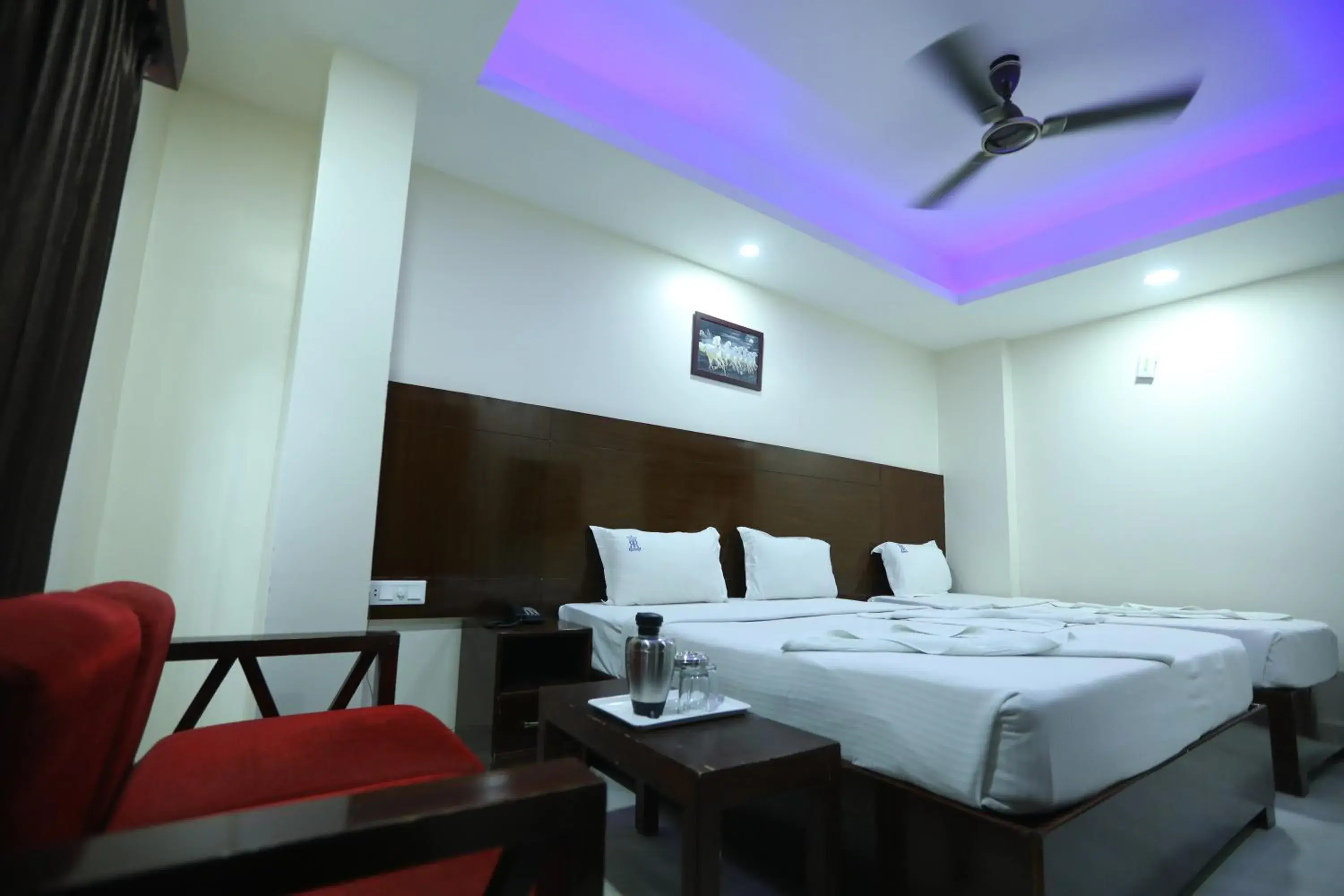 Bedroom, Bed in Hotel RR International Bedroom, Bed in Hotel RR International