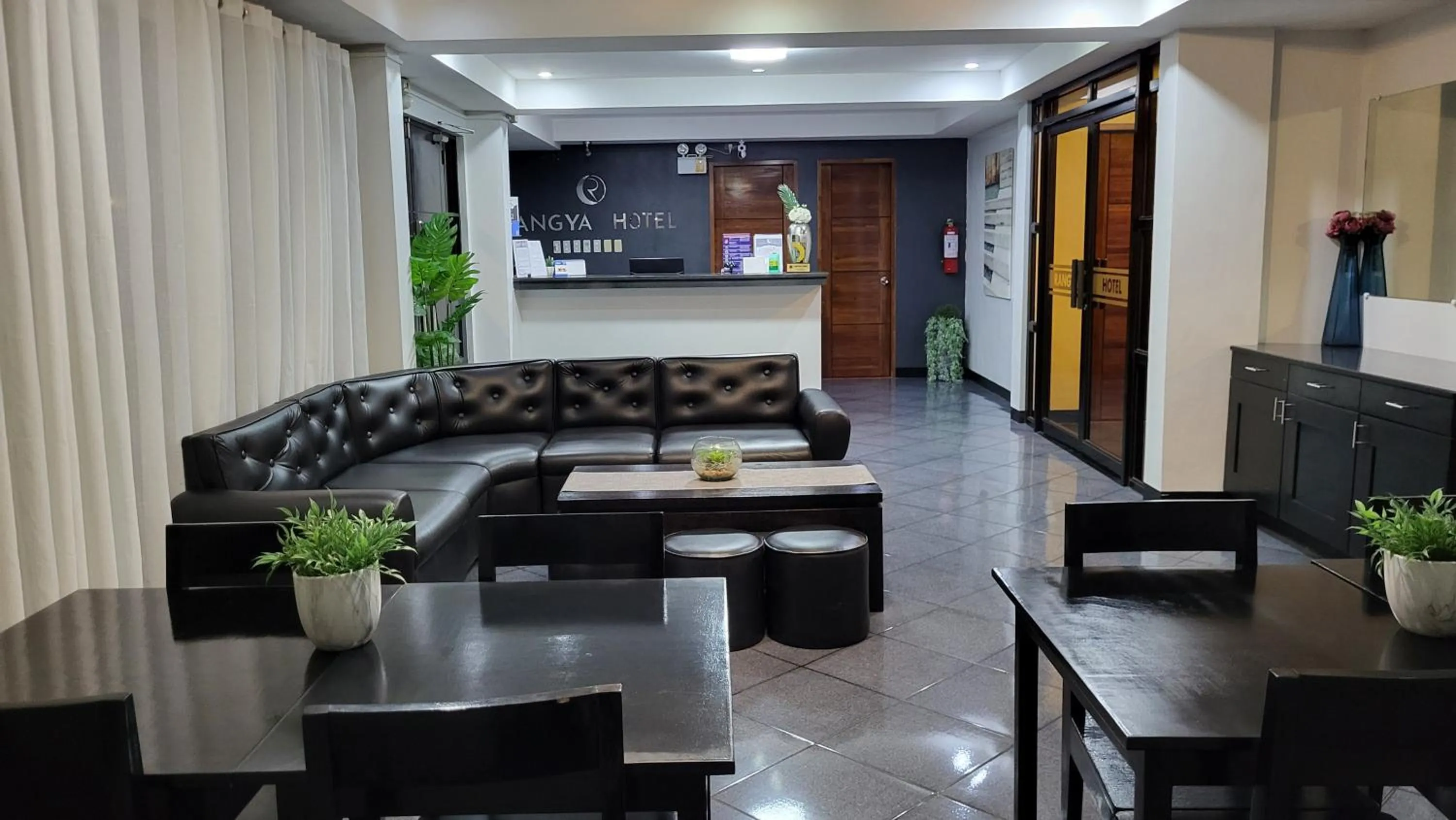 Lobby or reception in Rangya Hotel